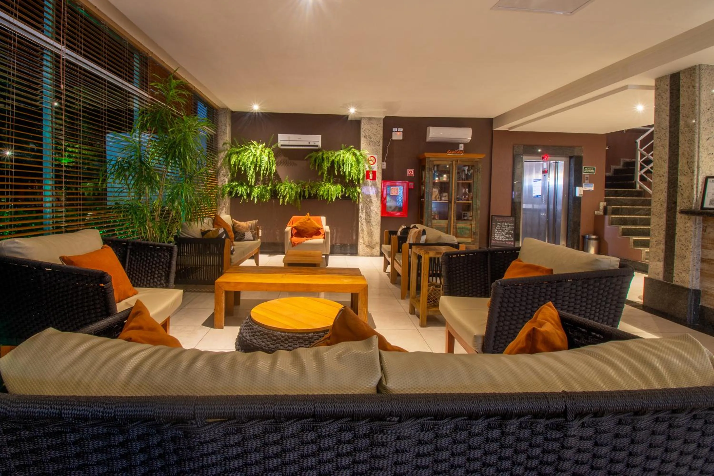 Lobby or reception in Hotel Experience João Fernandes