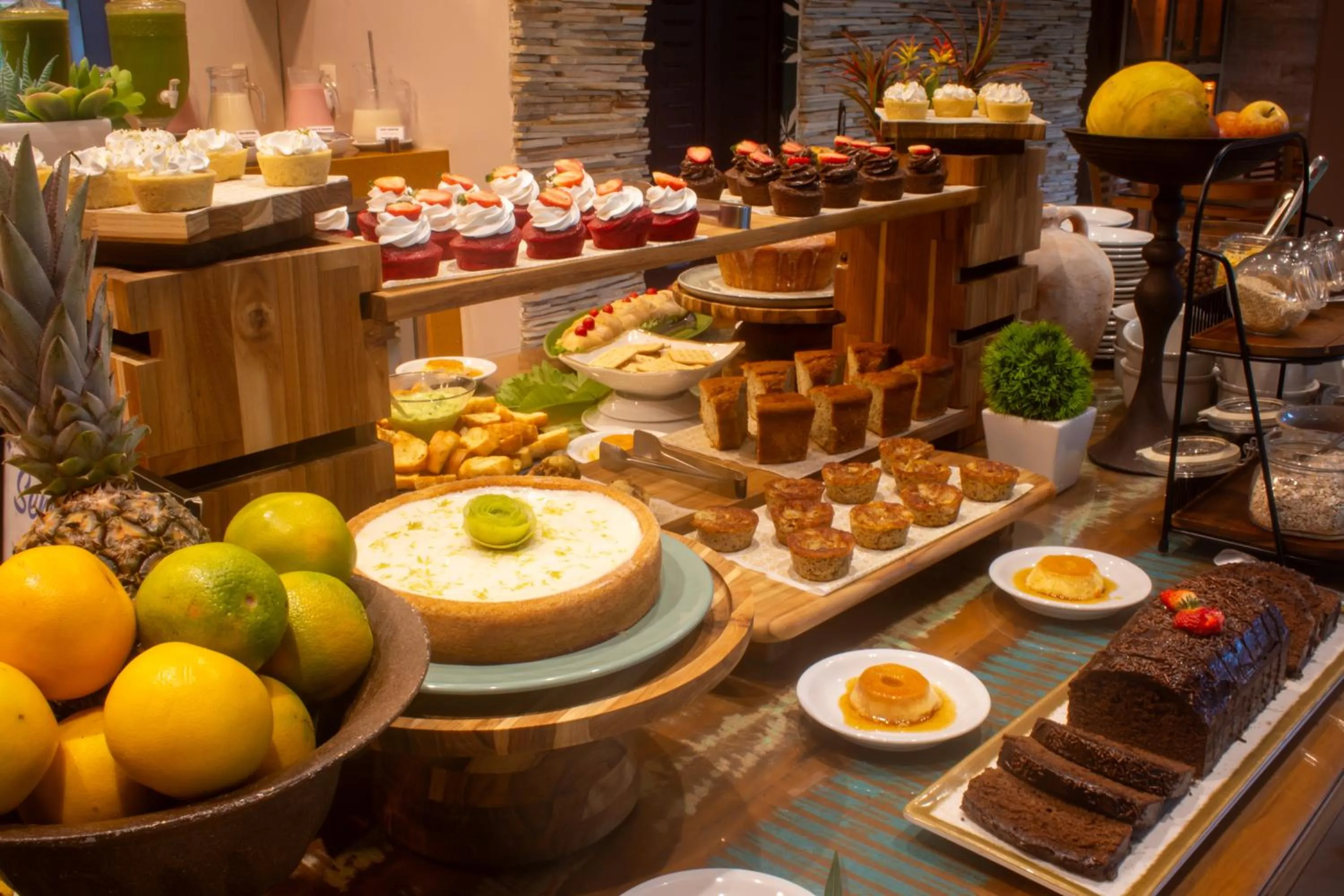 Breakfast in Hotel Experience João Fernandes