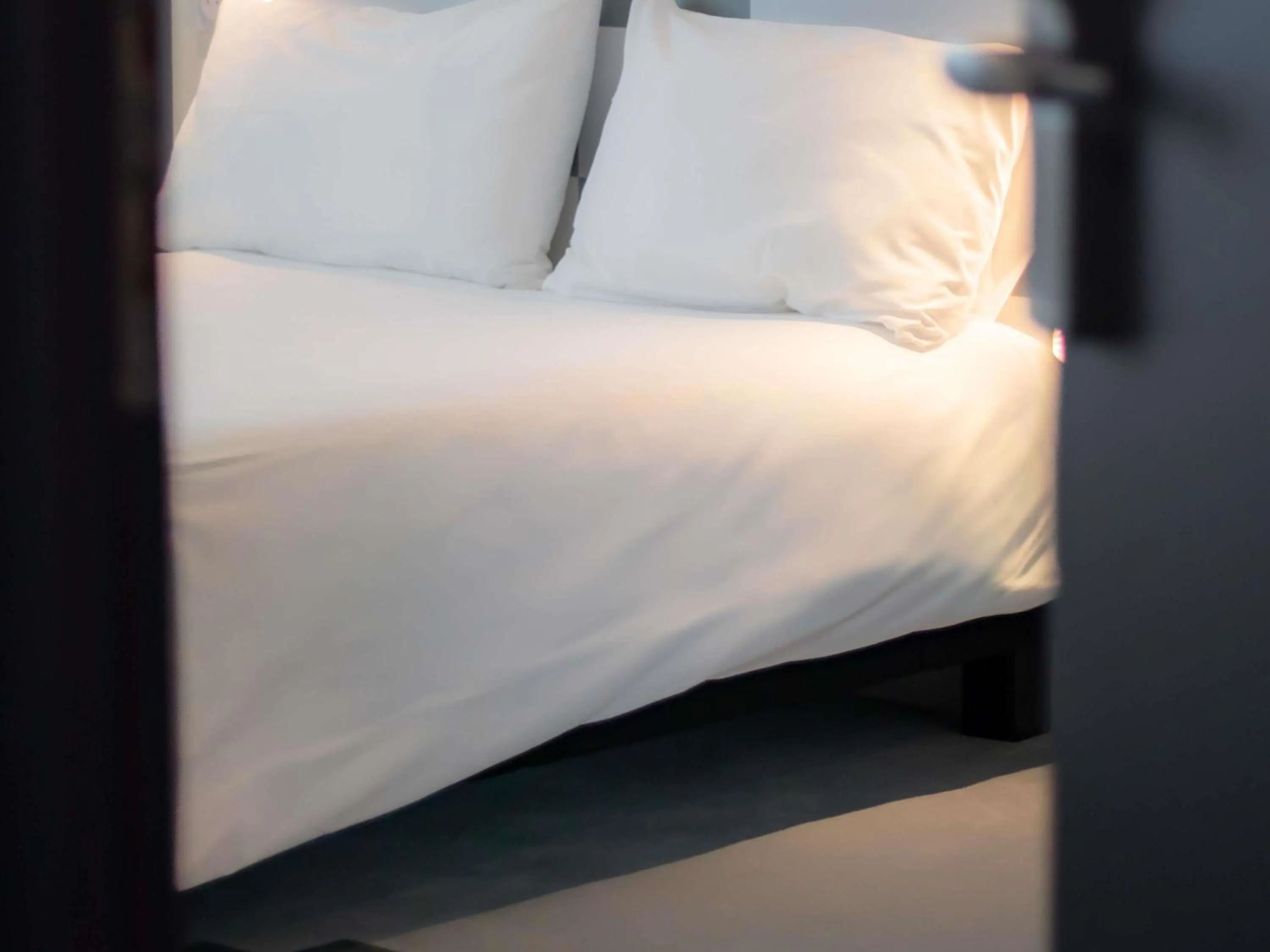 Bedroom, Bed in Mercure Béziers