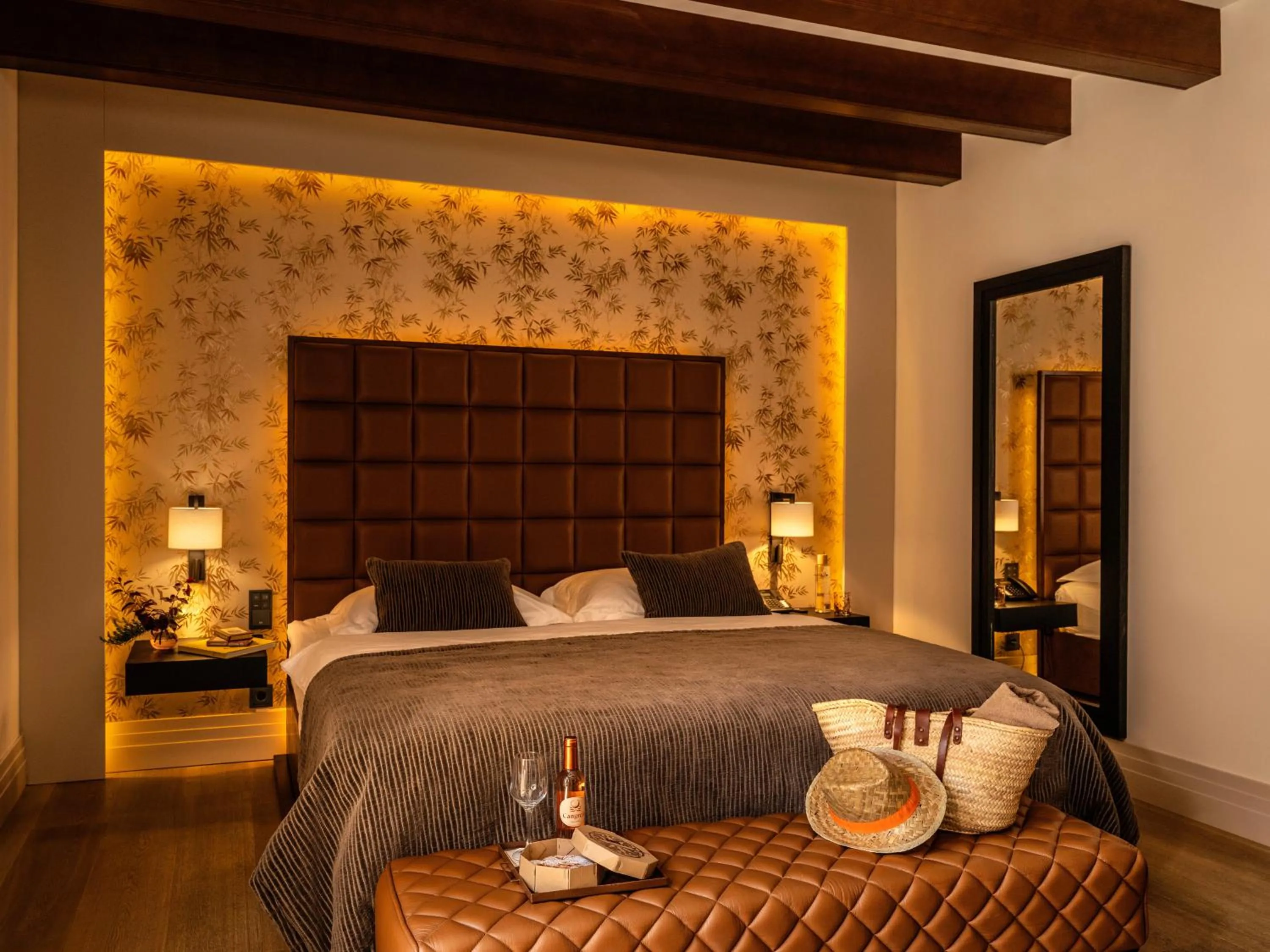 Bedroom, Bed in Castell Son Claret - The Leading Hotels of the World