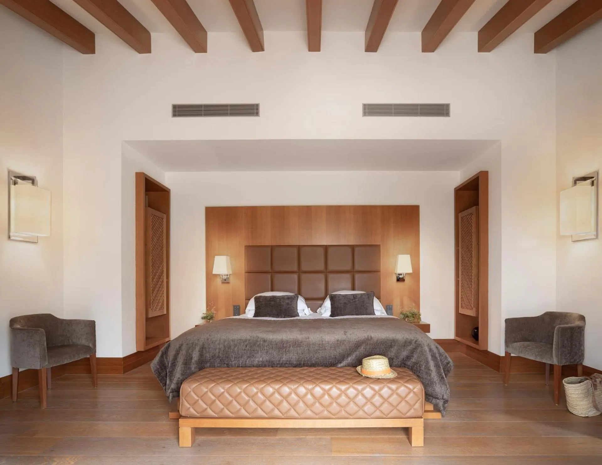 Bed in Castell Son Claret - The Leading Hotels of the World