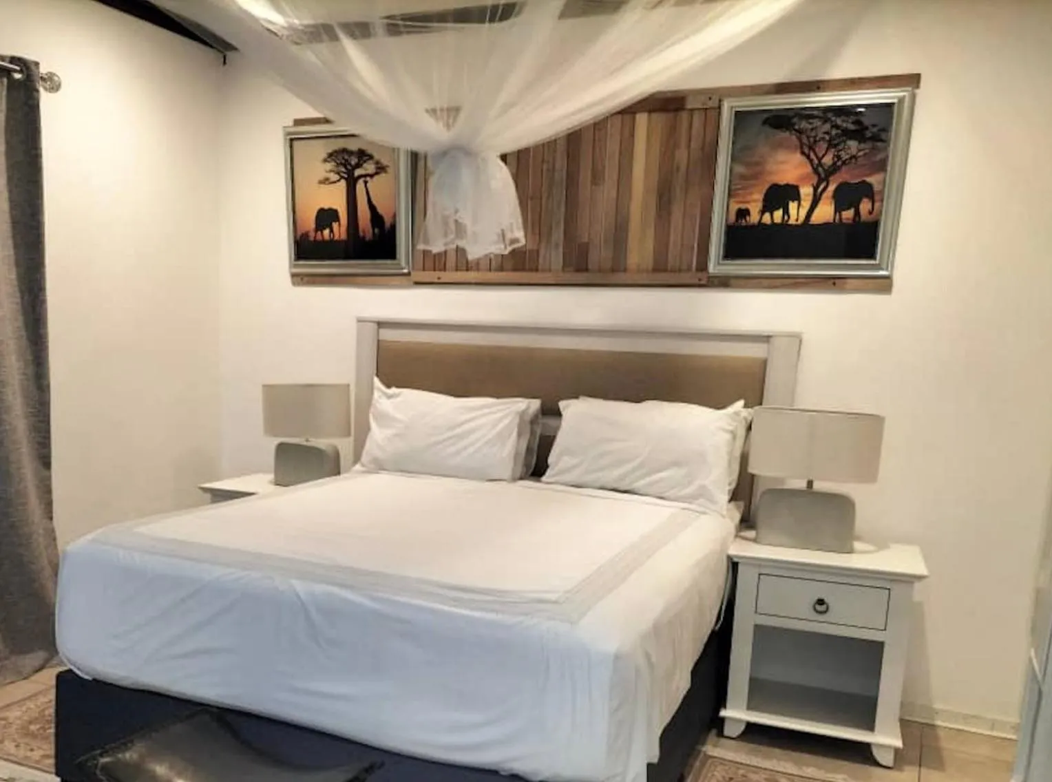 Bed in Sunbirds Lodge Chobe