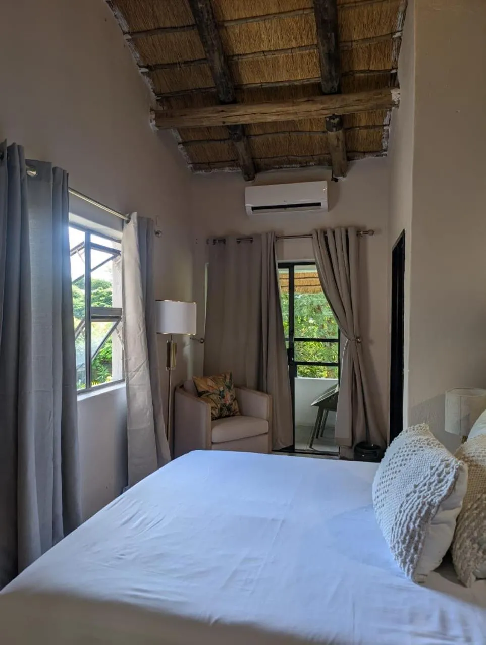 Bed in Sunbirds Lodge Chobe