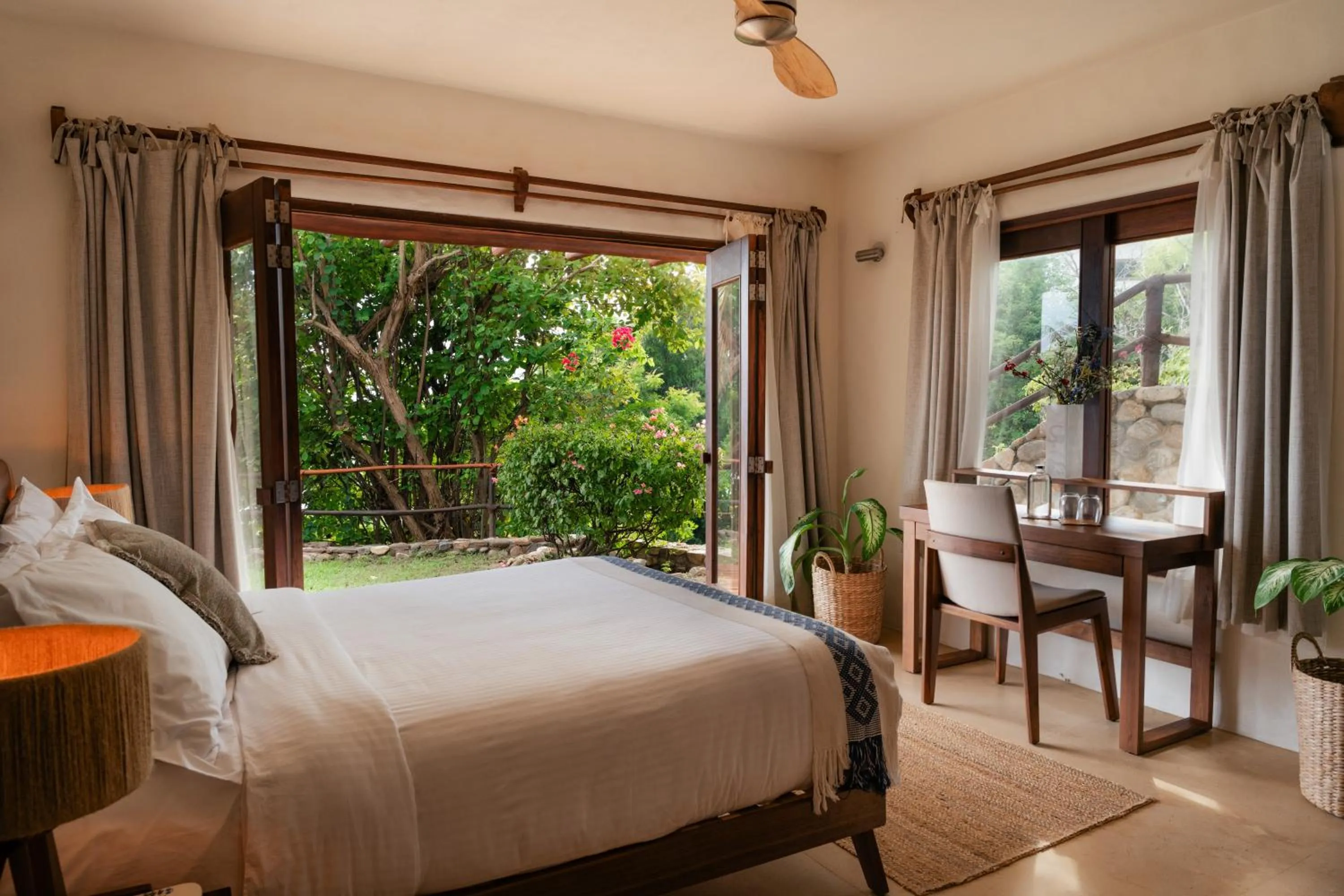 Bed in ZOA Hotel - Adults Only