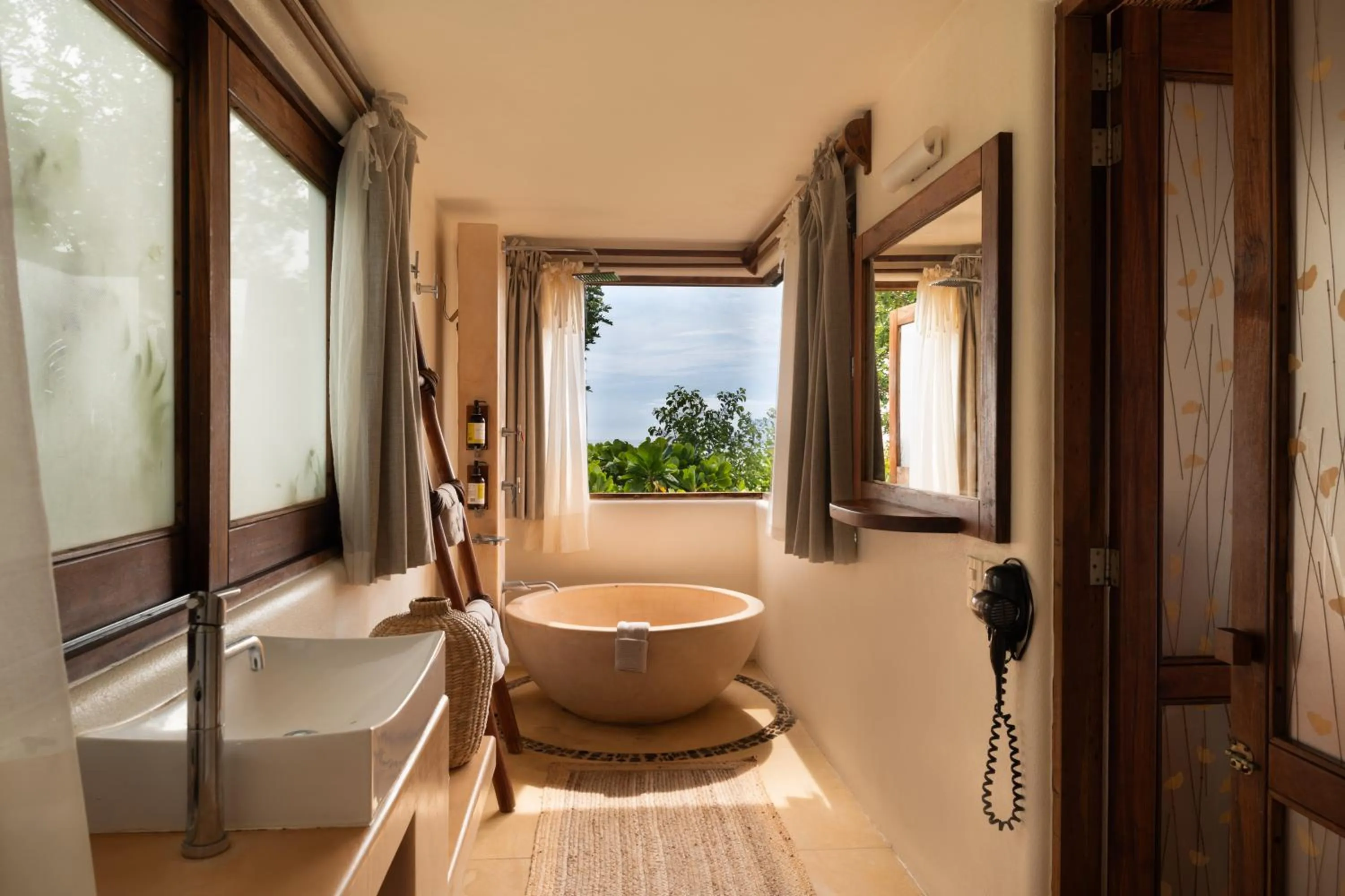 Toilet in ZOA Hotel - Adults Only