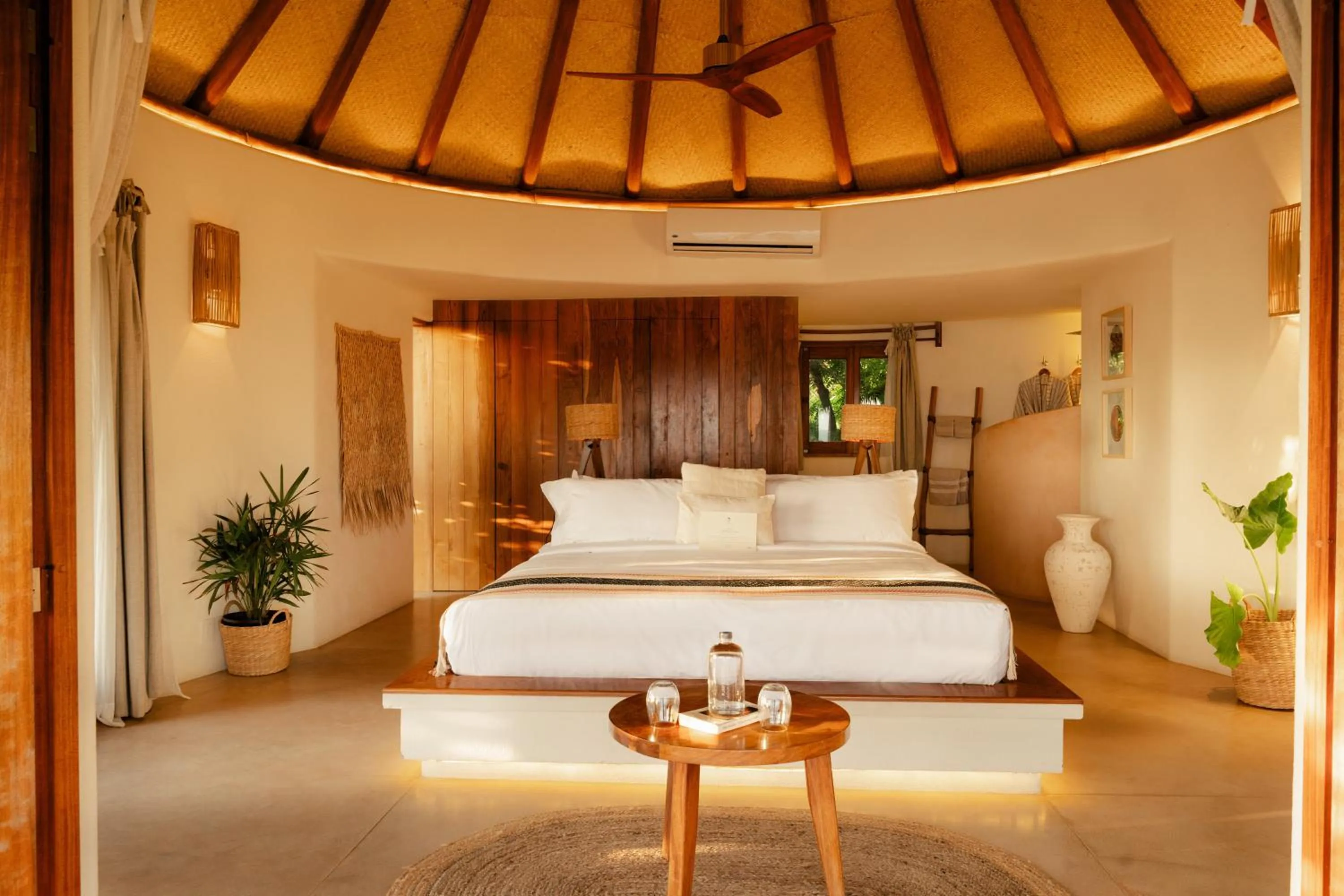 Bed in ZOA Hotel - Adults Only