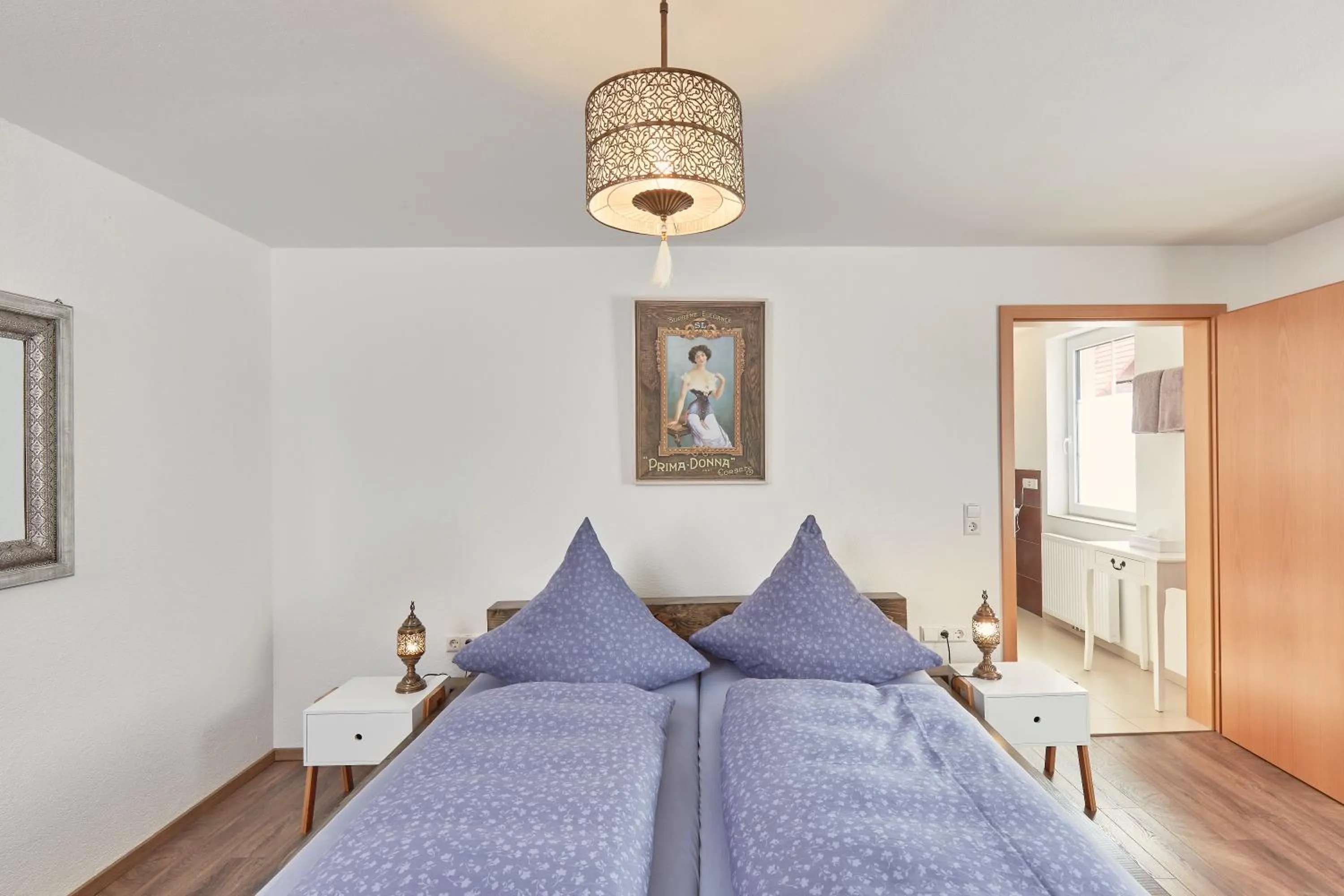 Photo of the whole room, Bed in Hotel-Krone-Lounge