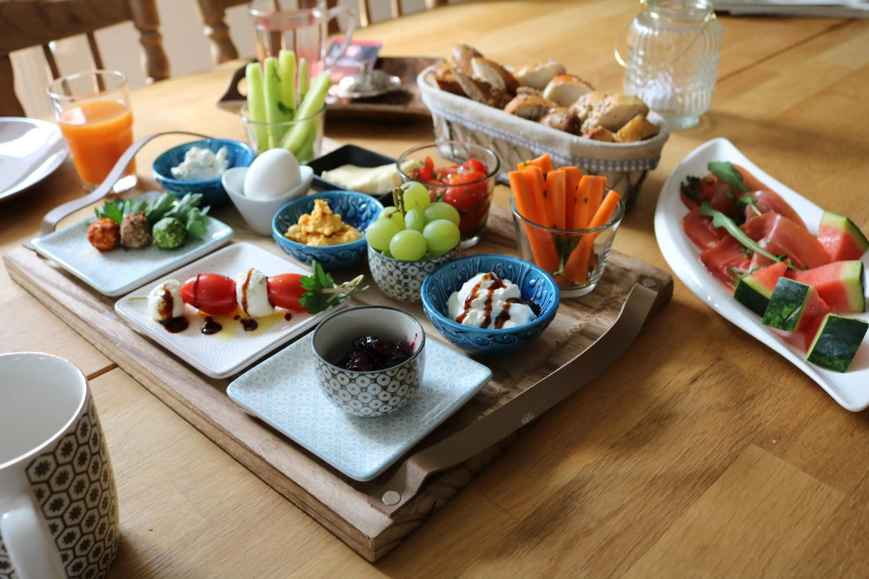 Food and drinks in Hotel-Krone-Lounge