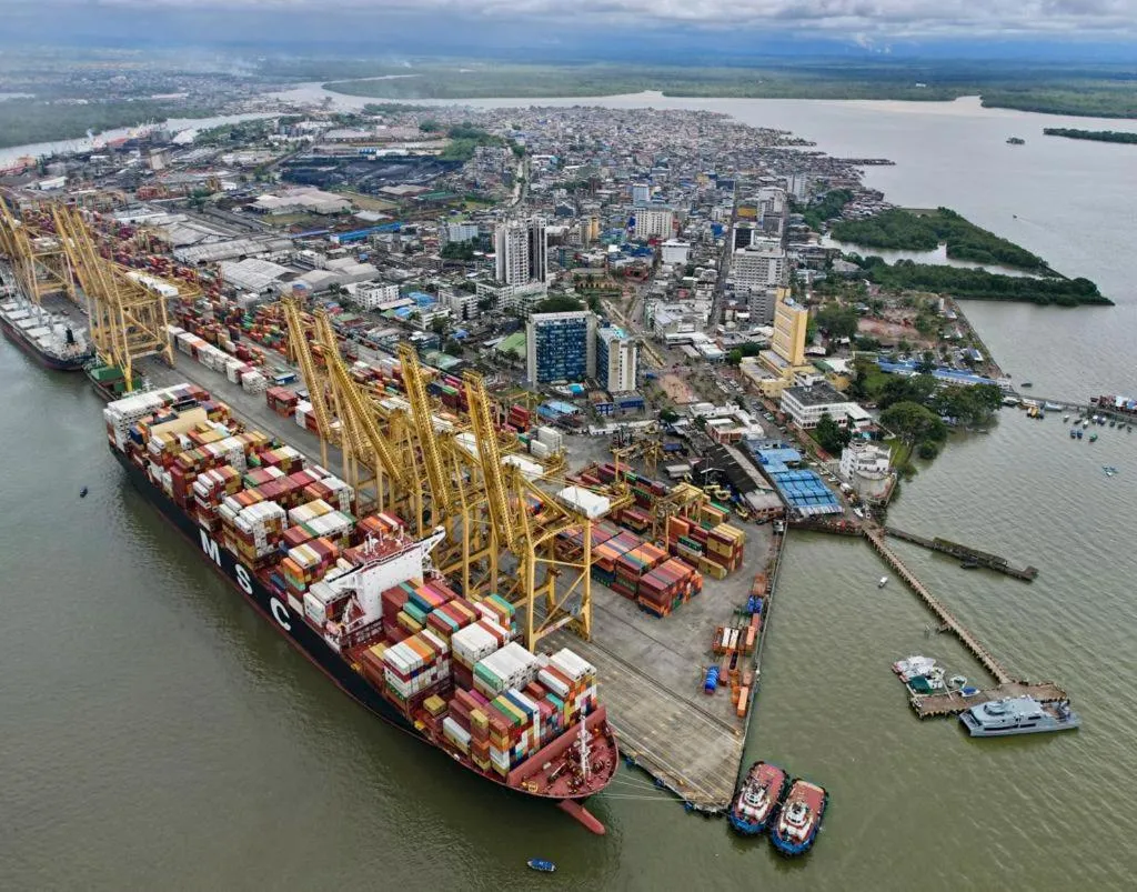 Entertainment in PlazaMar Pacifico Hotel