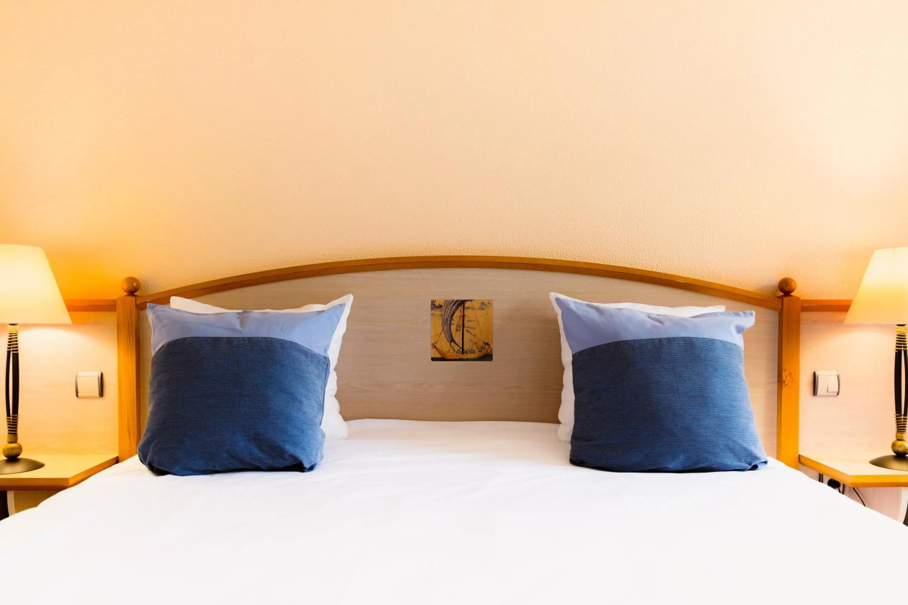 Bedroom, Bed in Mercure Nevers Pont De Loire