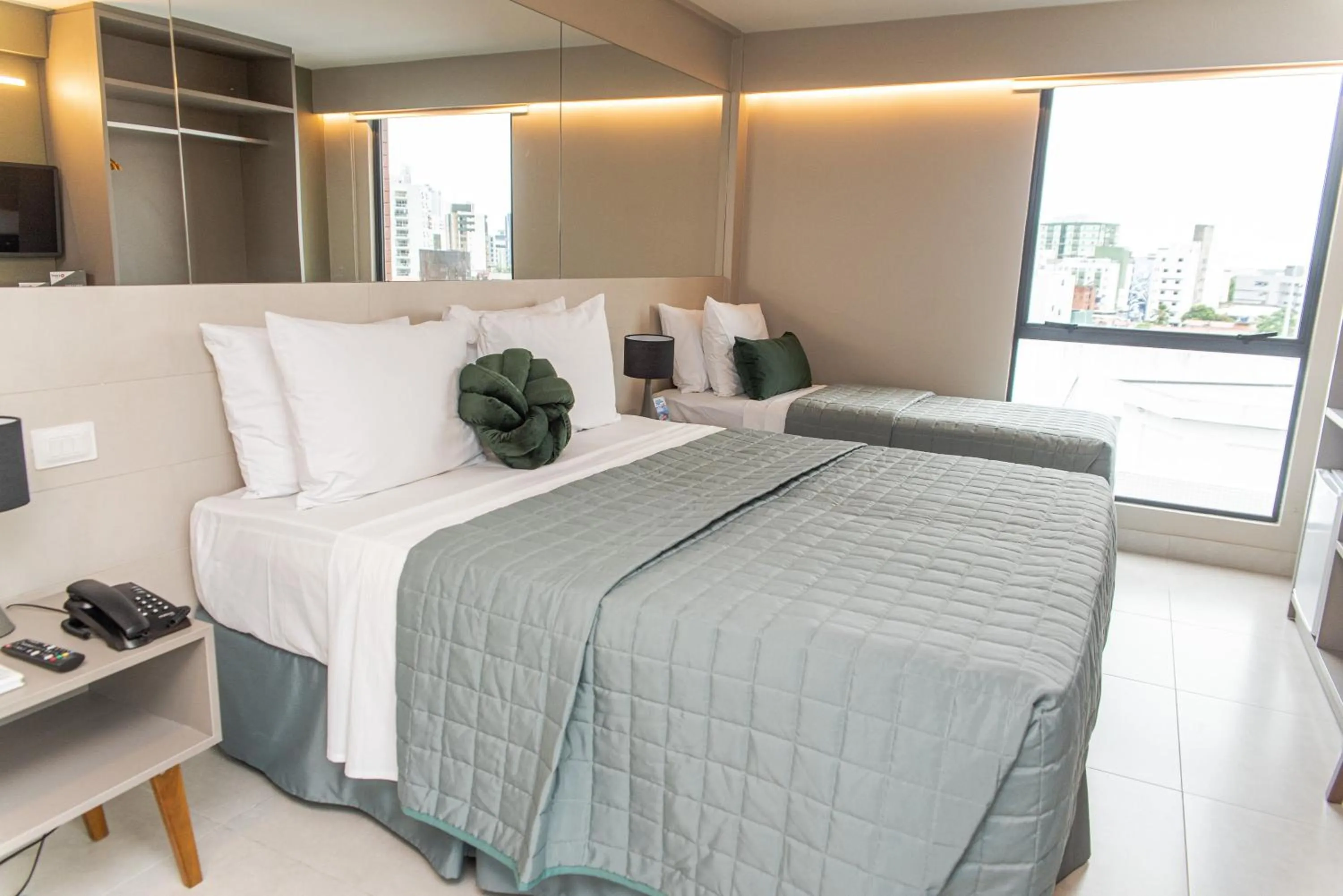 Staff, Bed in Nord Easy Connect