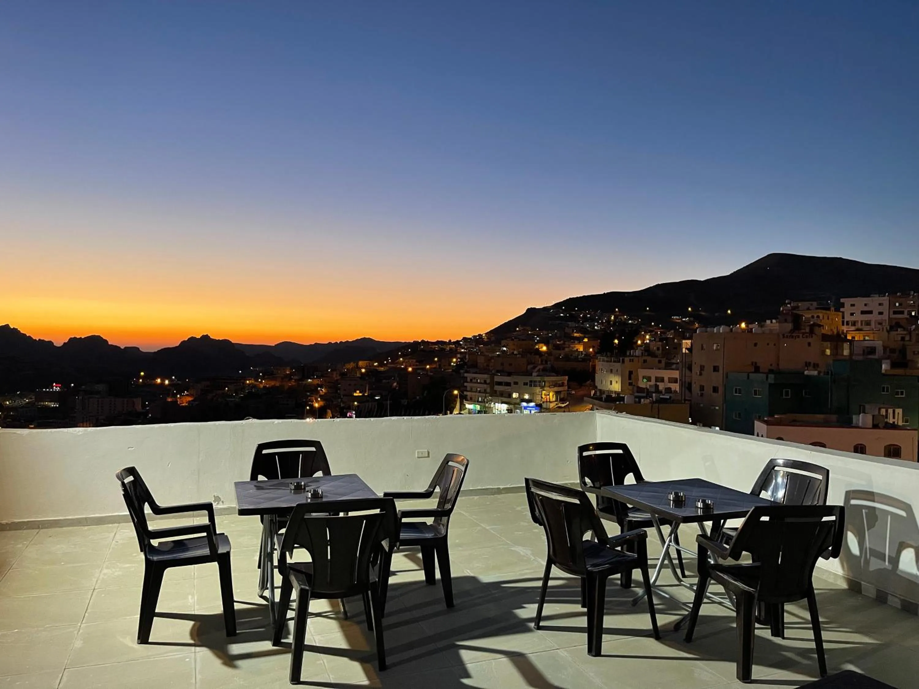 Sunset in Petra Heart Hotel