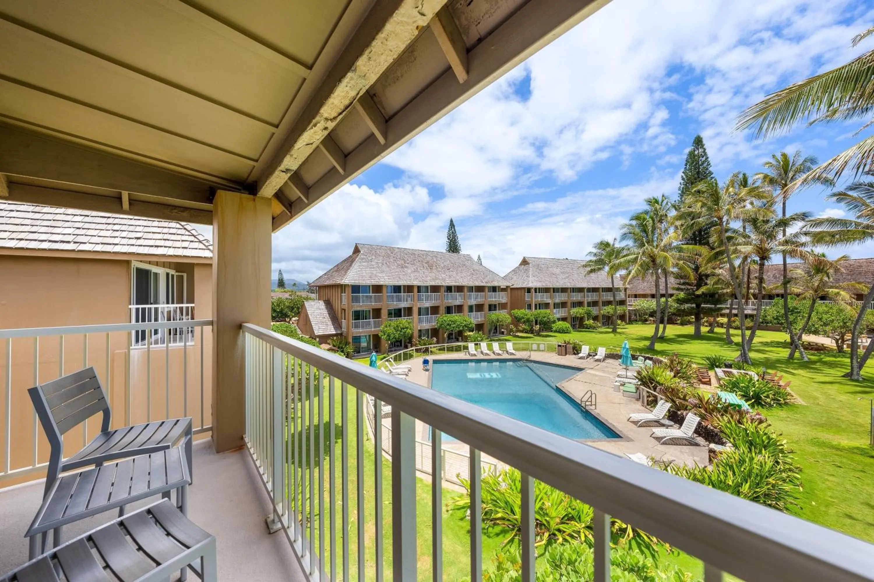 Photo of the whole room in THE ISO HOTEL, Trademark Collection by Wyndham