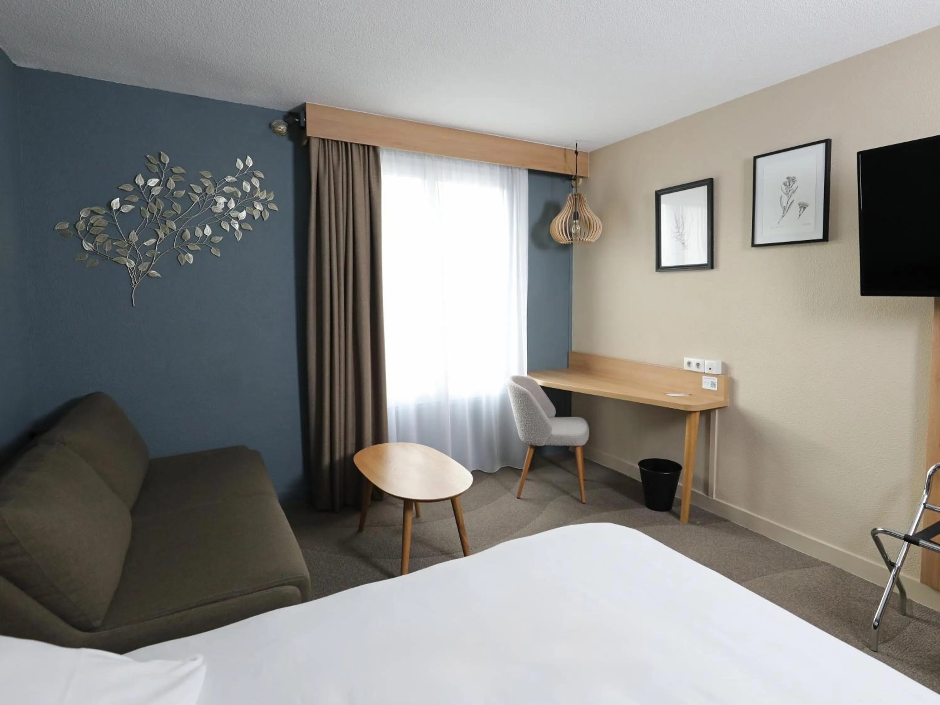 Bed in Mercure Abbeville Centre – Porte de La Baie de Somme