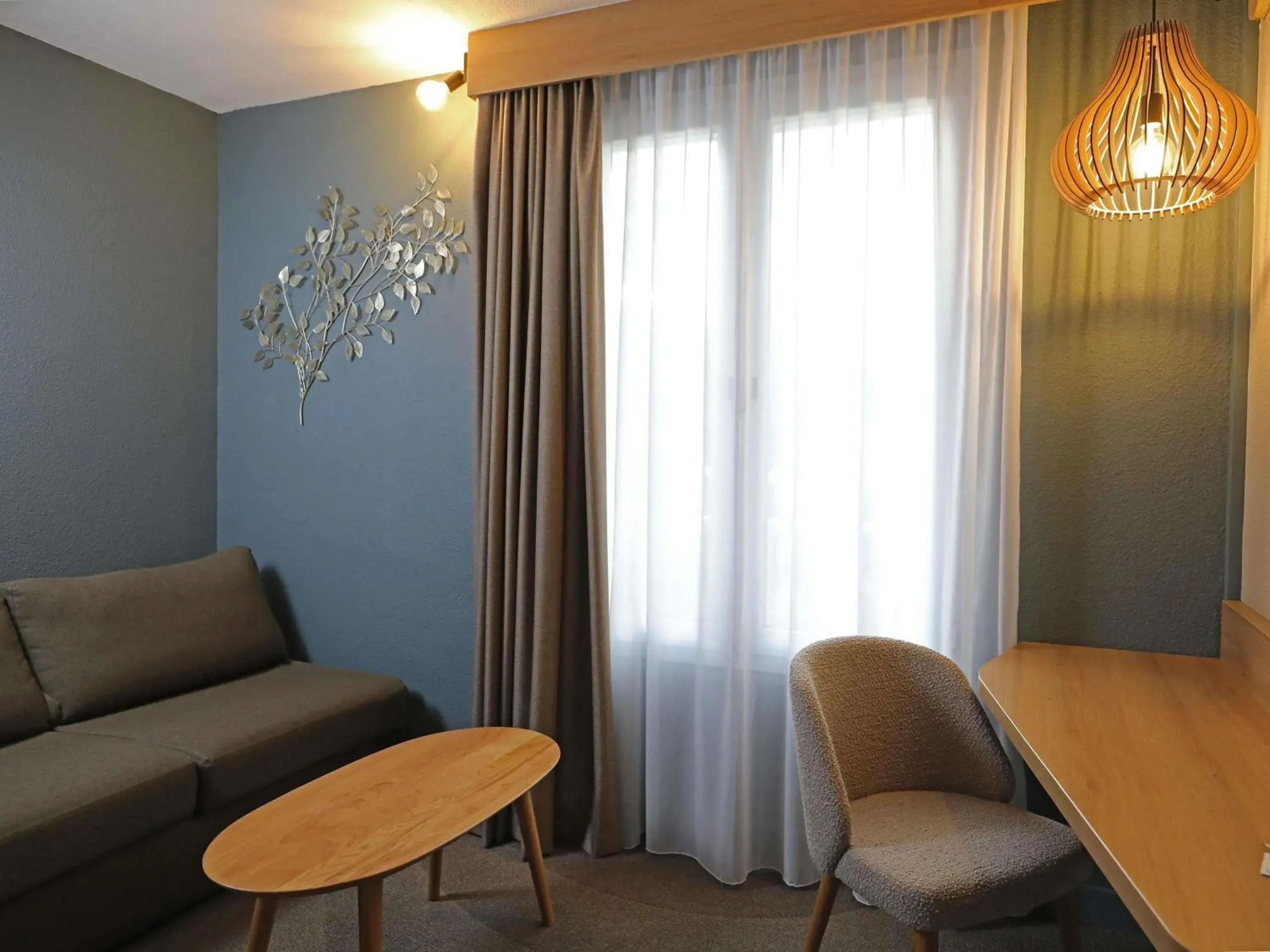 Privilege Family Room in Mercure Abbeville Centre – Porte de La Baie de Somme Privilege Family Room in Mercure Abbeville Centre – Porte de La Baie de Somme
