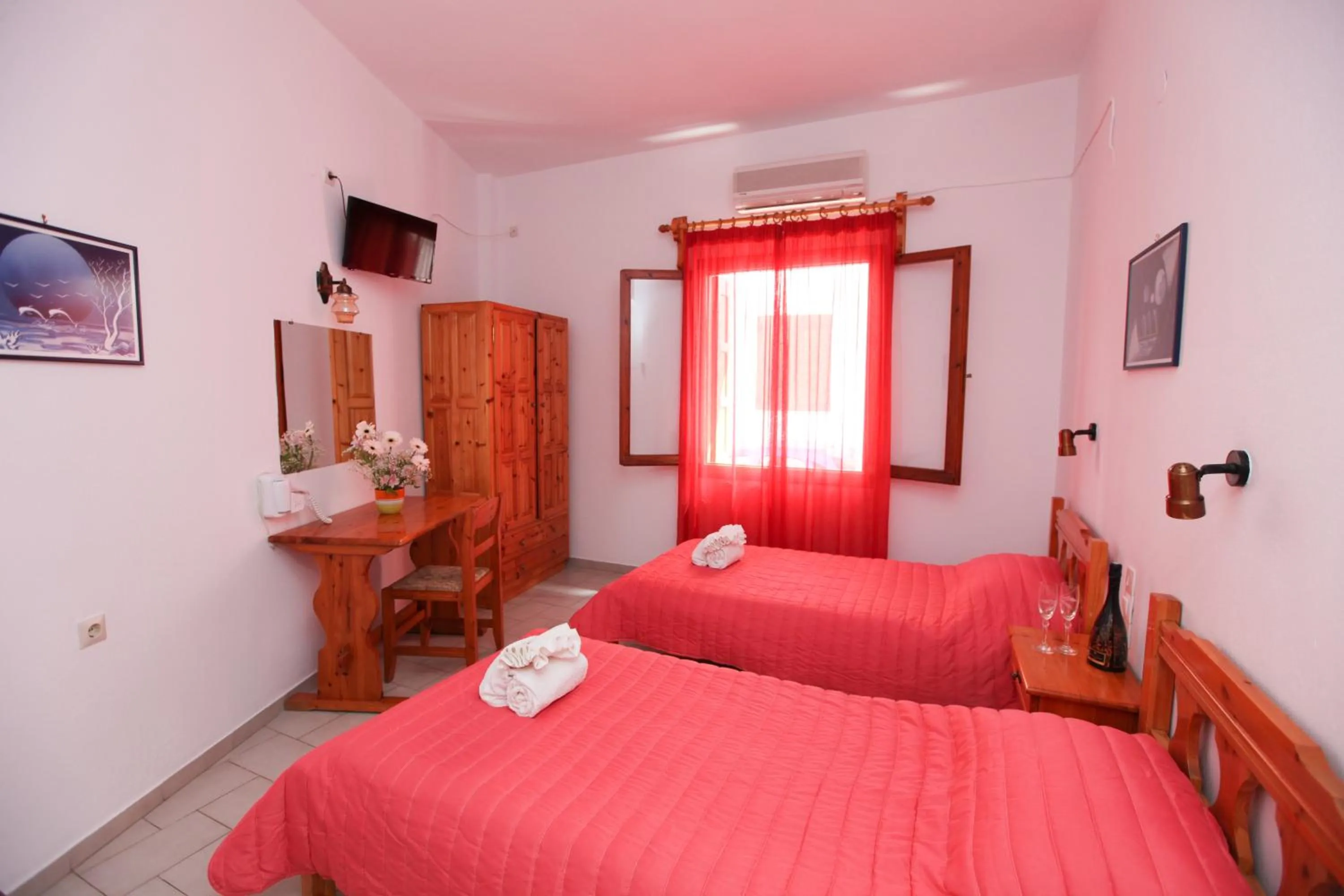 Bedroom, Bed in Skiathos House