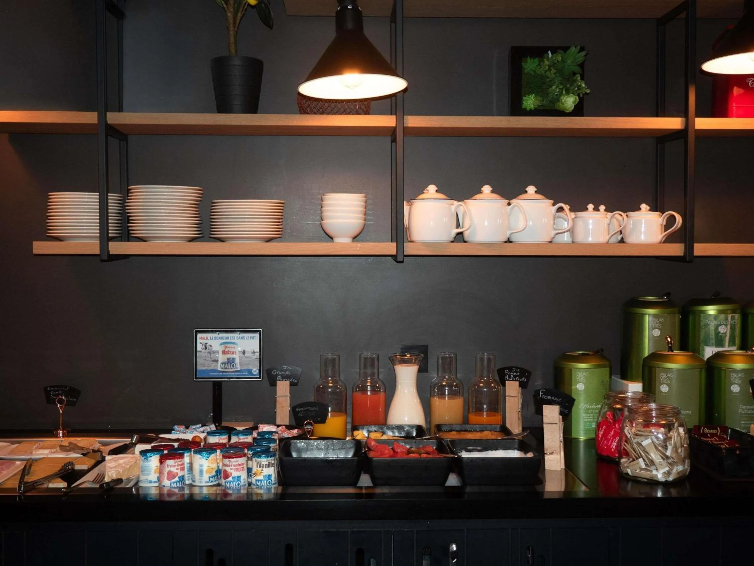 Breakfast in Mercure St Malo Front de Mer