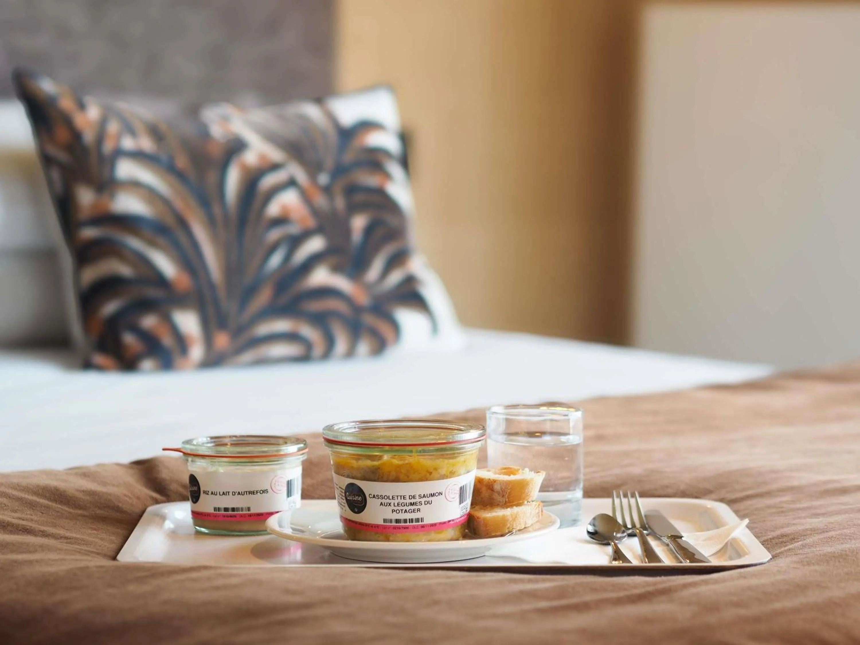 Other, Bed in Mercure St Malo Front de Mer