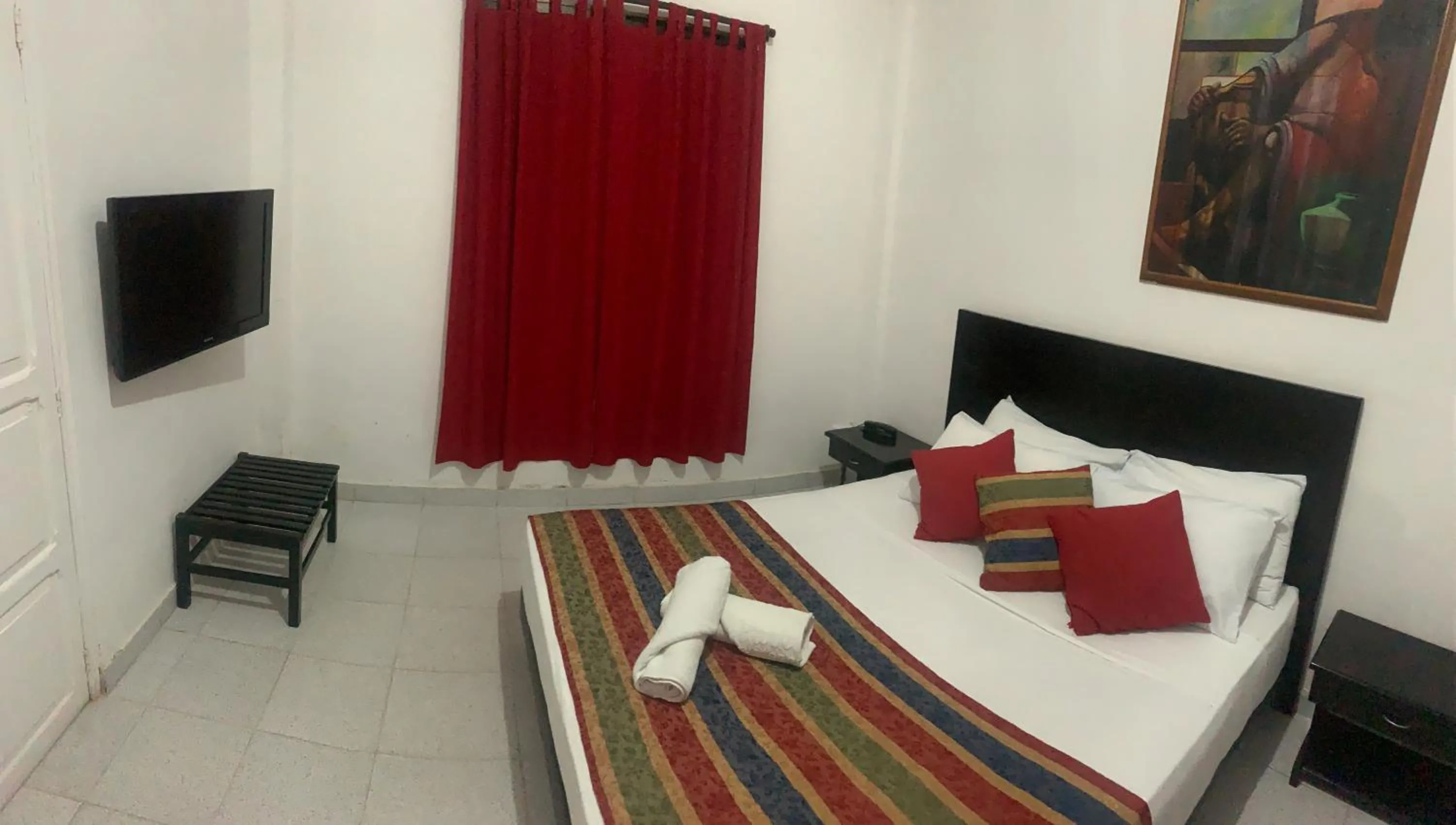 Photo of the whole room, Bed in Park Hotel