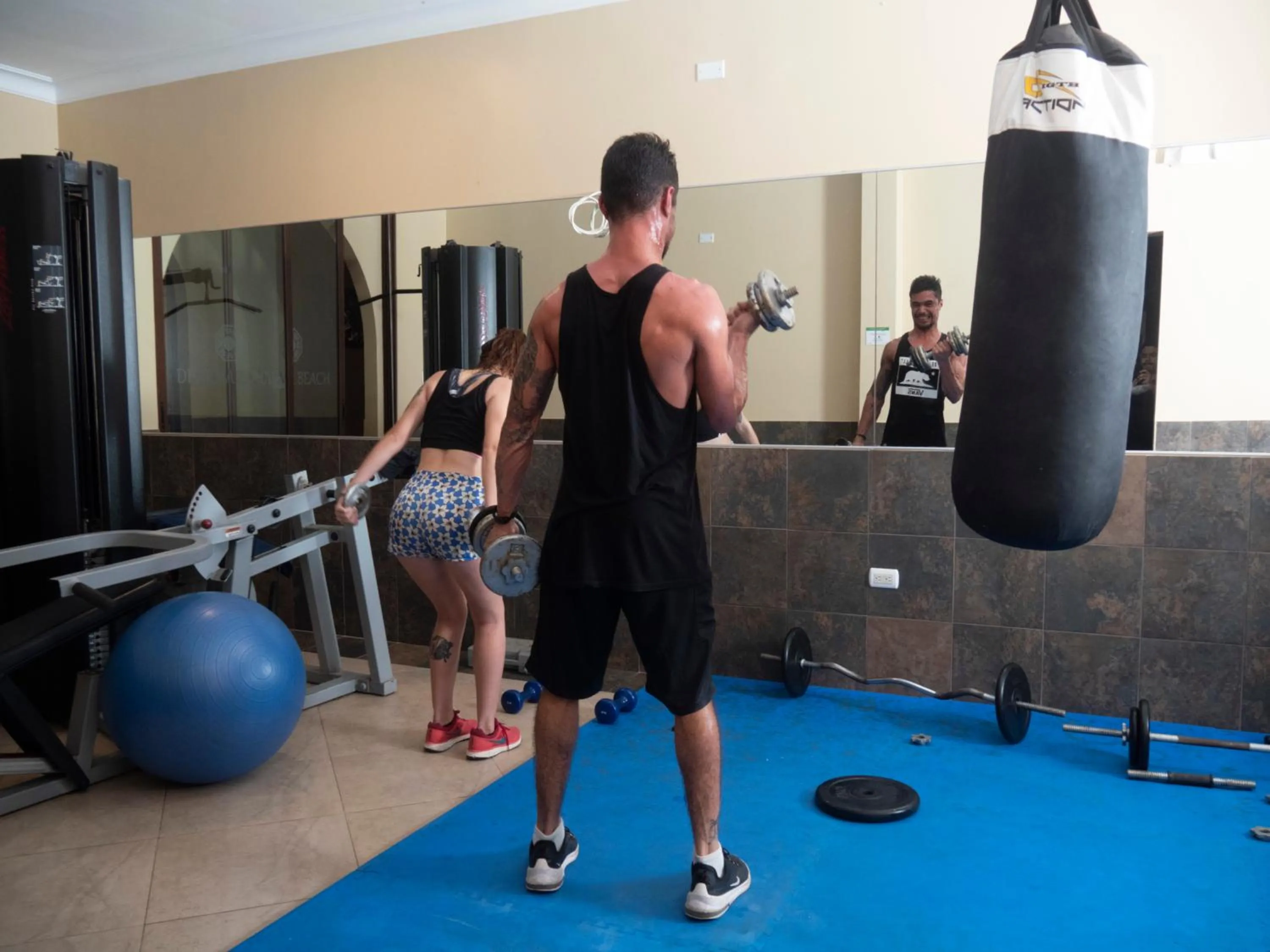 Fitness centre/facilities in Dharma Beach