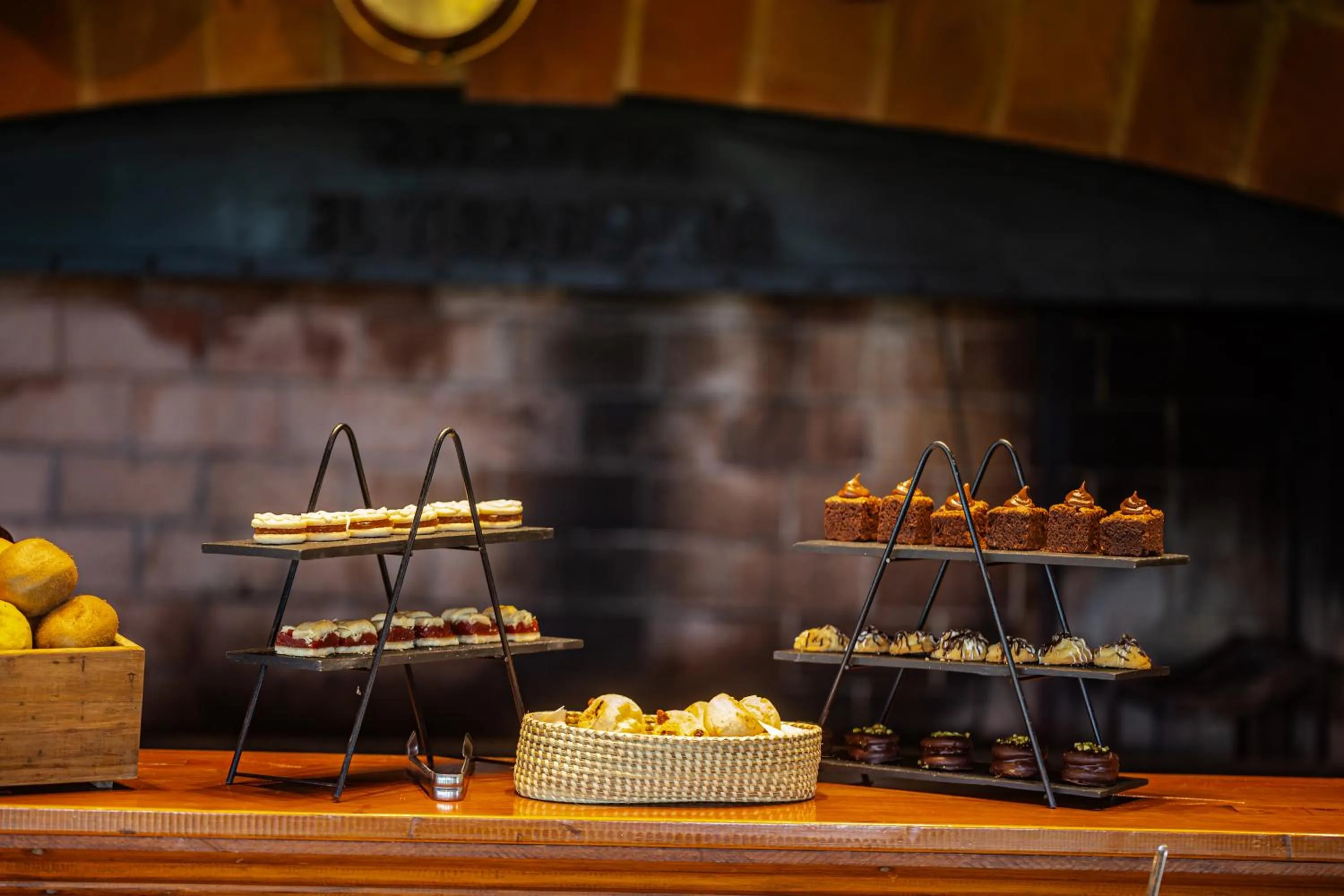 Restaurant/places to eat in El Tránsito Hotel Boutique