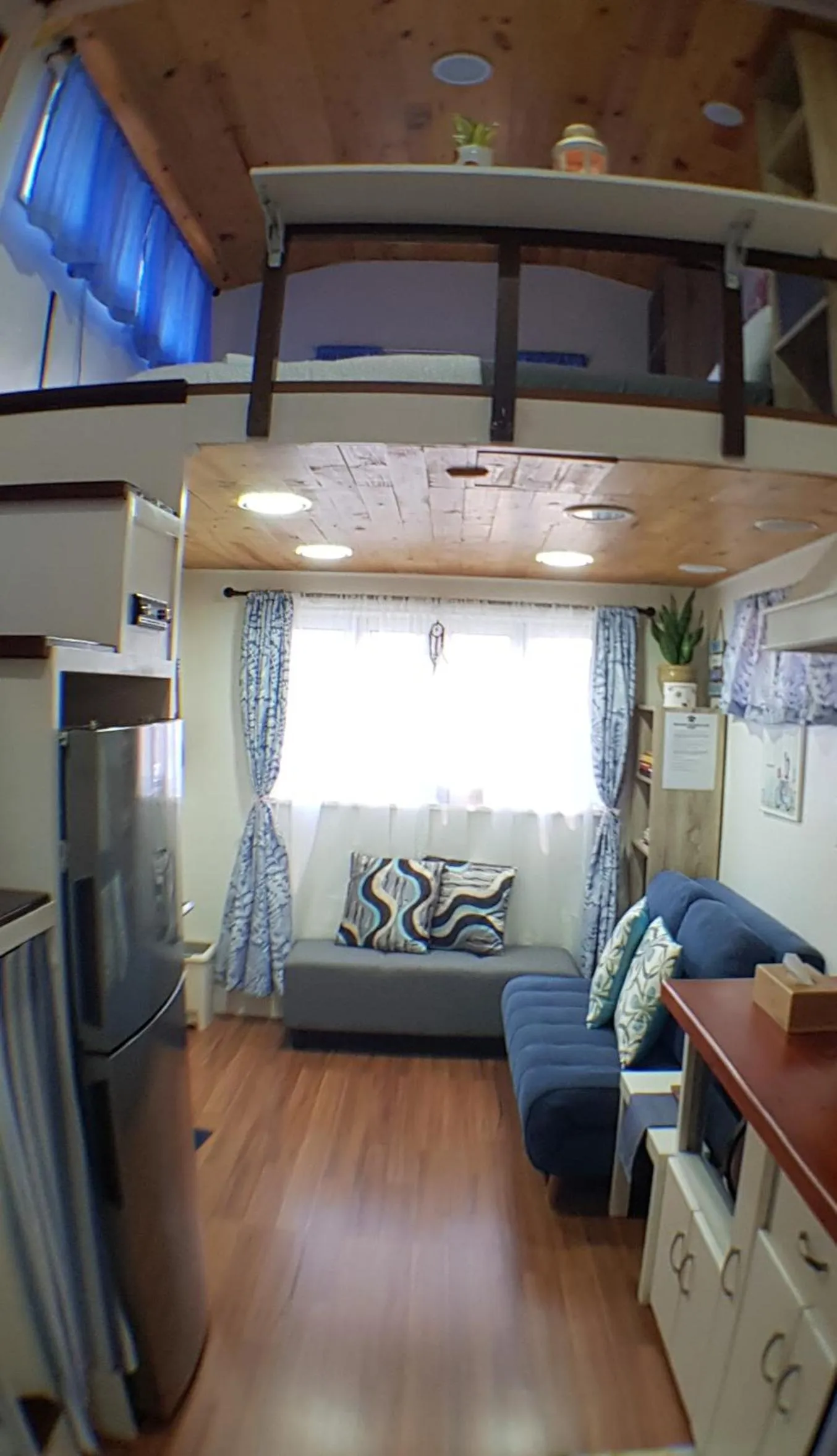 Living room, Bed in Tiny House B&B