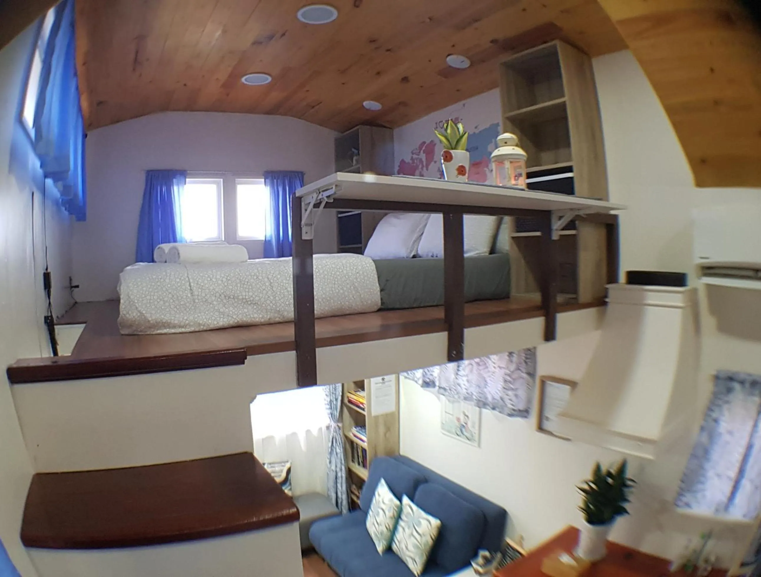 Bedroom, Bed in Tiny House B&B