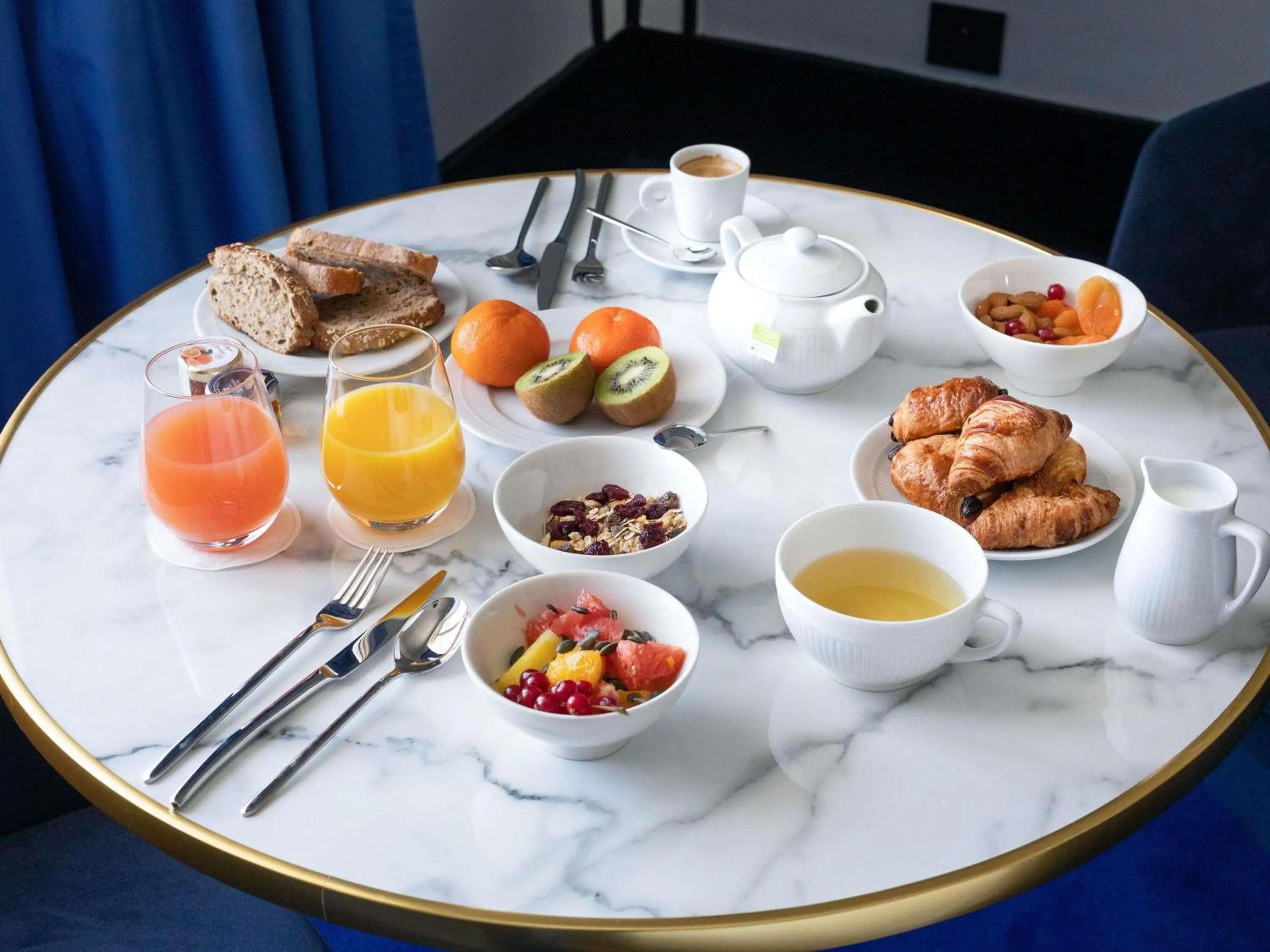 Bedroom in Hotel Plaza Biarritz Plage - Handwritten Collection