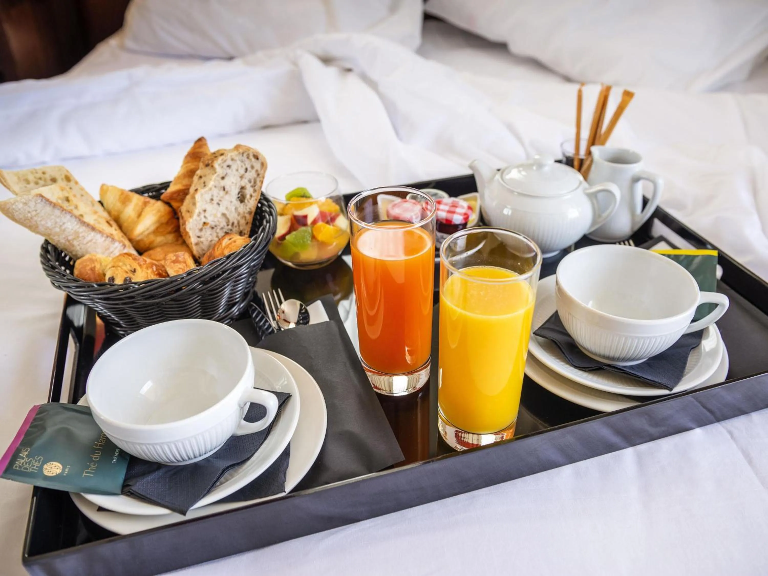 Other, Bed in Hotel Plaza Biarritz Plage - Handwritten Collection