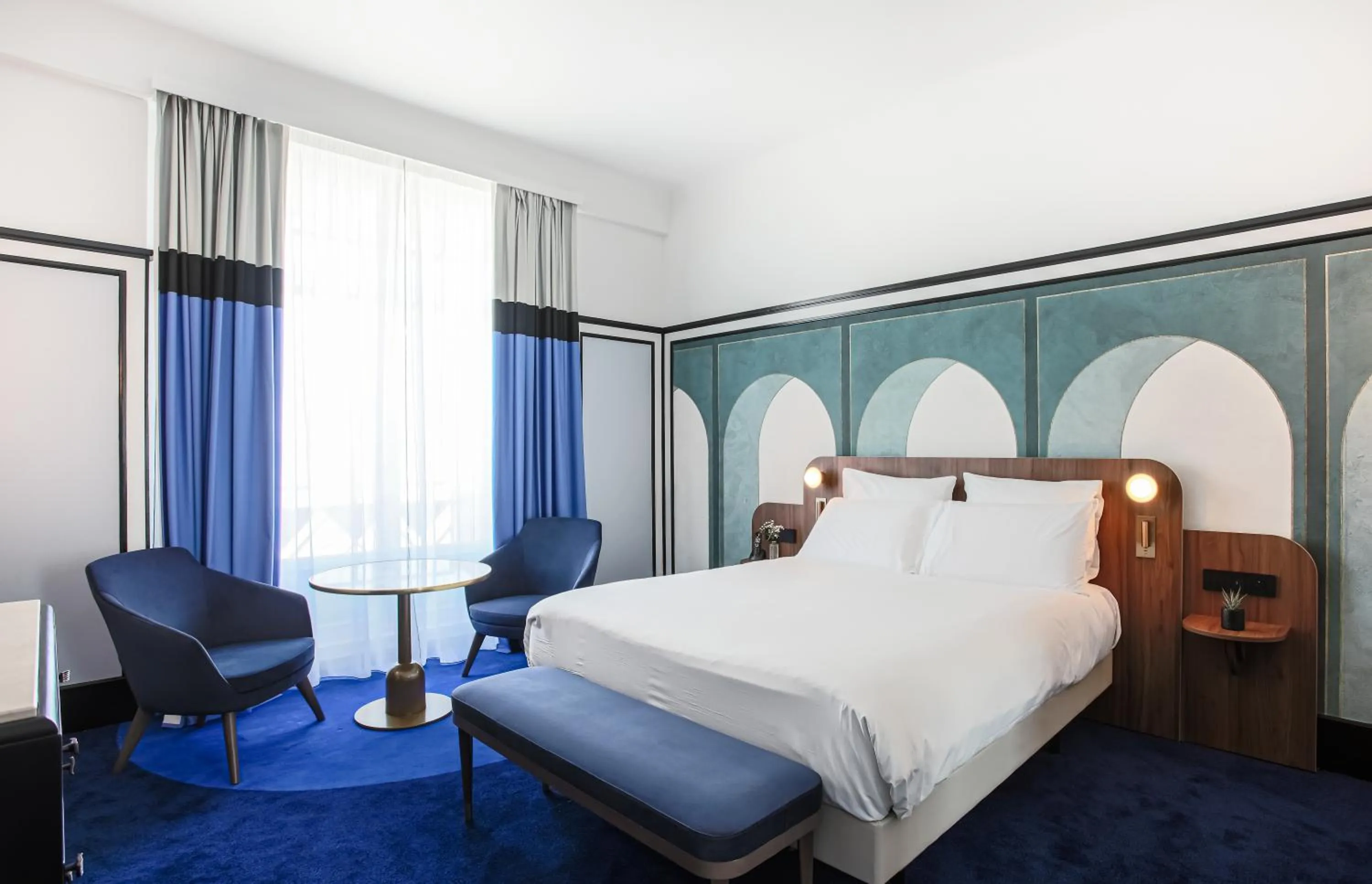 Bed in Hotel Plaza Biarritz Plage - Handwritten Collection