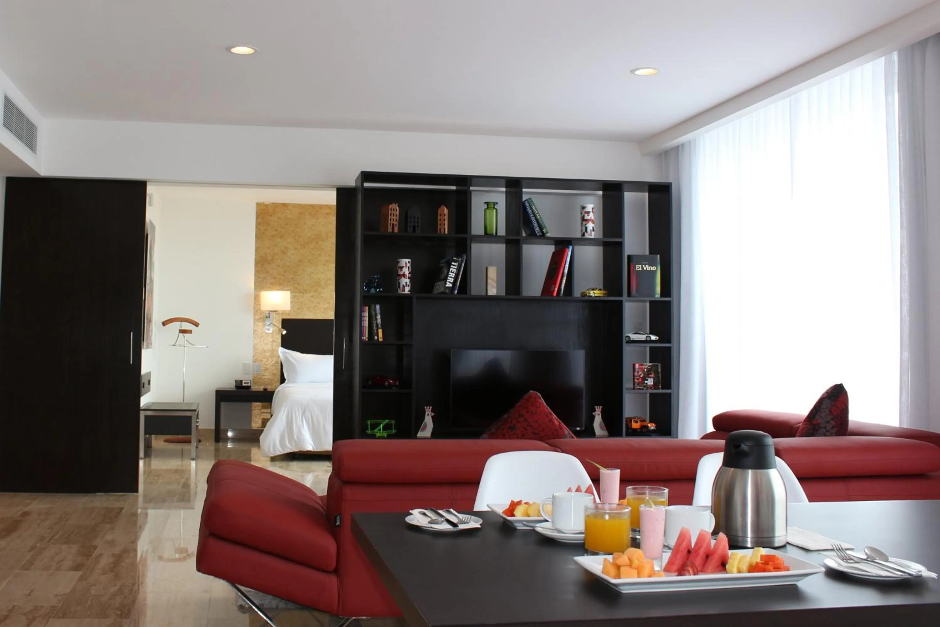 Photo of the whole room in Fiesta Inn Chetumal