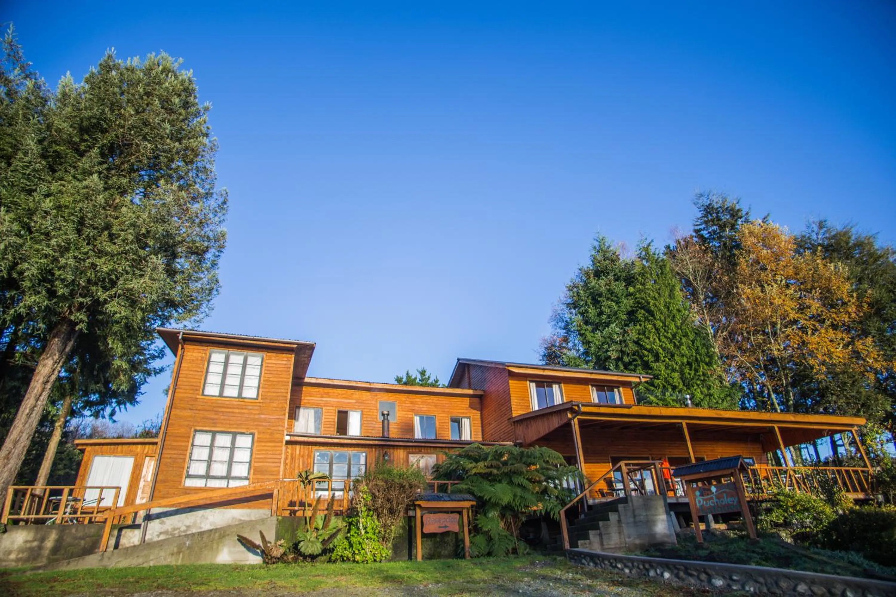 Lobby or reception in Apart hotel Puchaley Lafquen