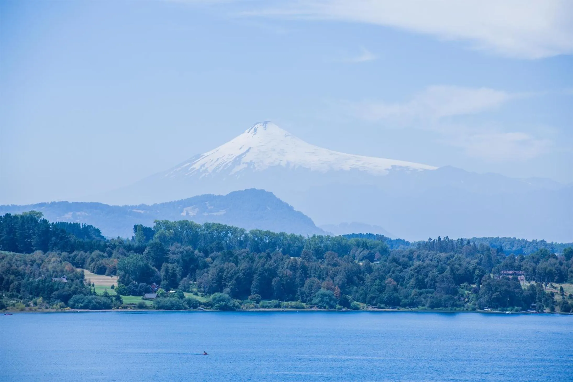 Lake view in Apart hotel Puchaley Lafquen
