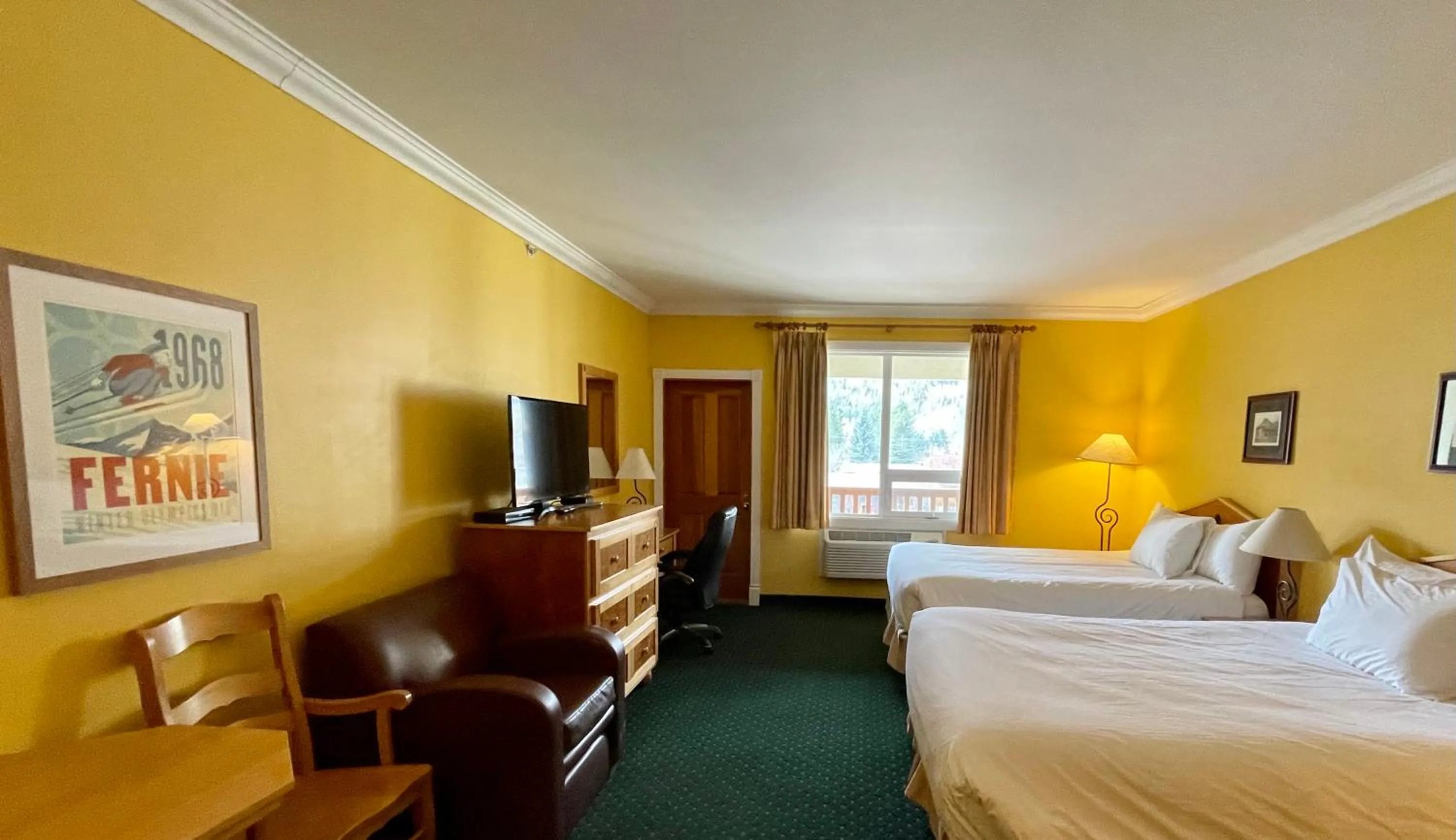 Photo of the whole room, Bed in Park Place Lodge