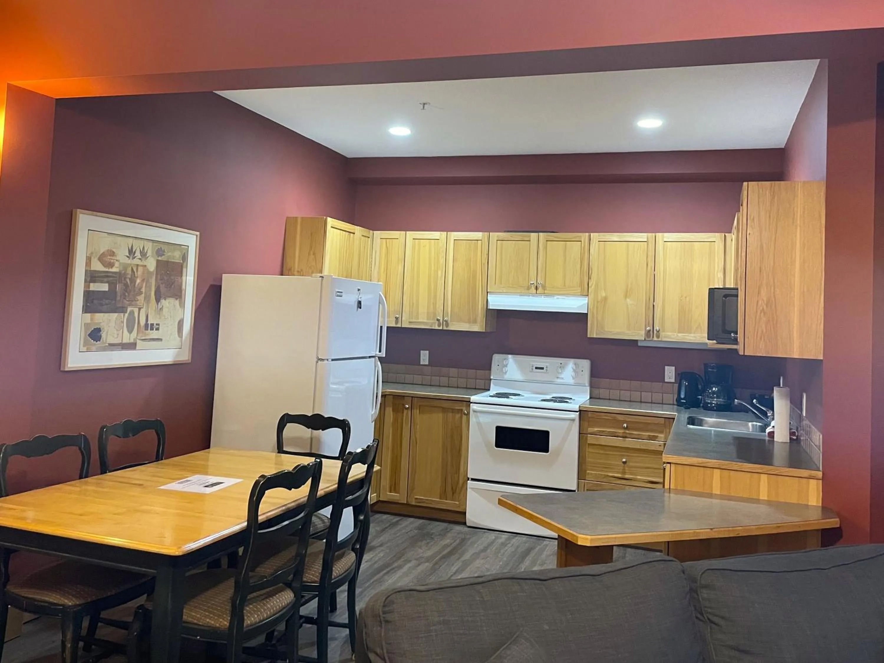 Kitchen or kitchenette in Cornerstone Lodge by Park Vacation Management