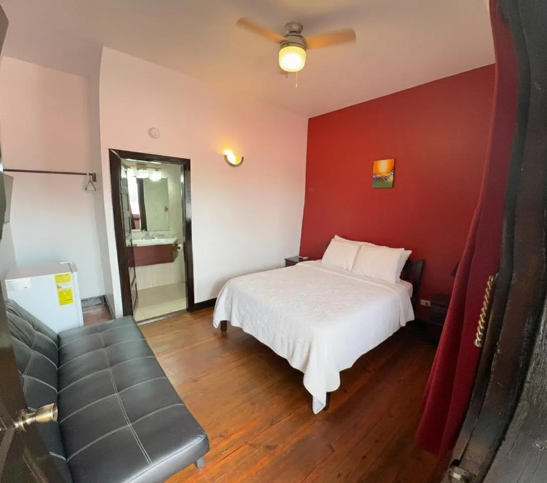 Bed in Serenade Hotel