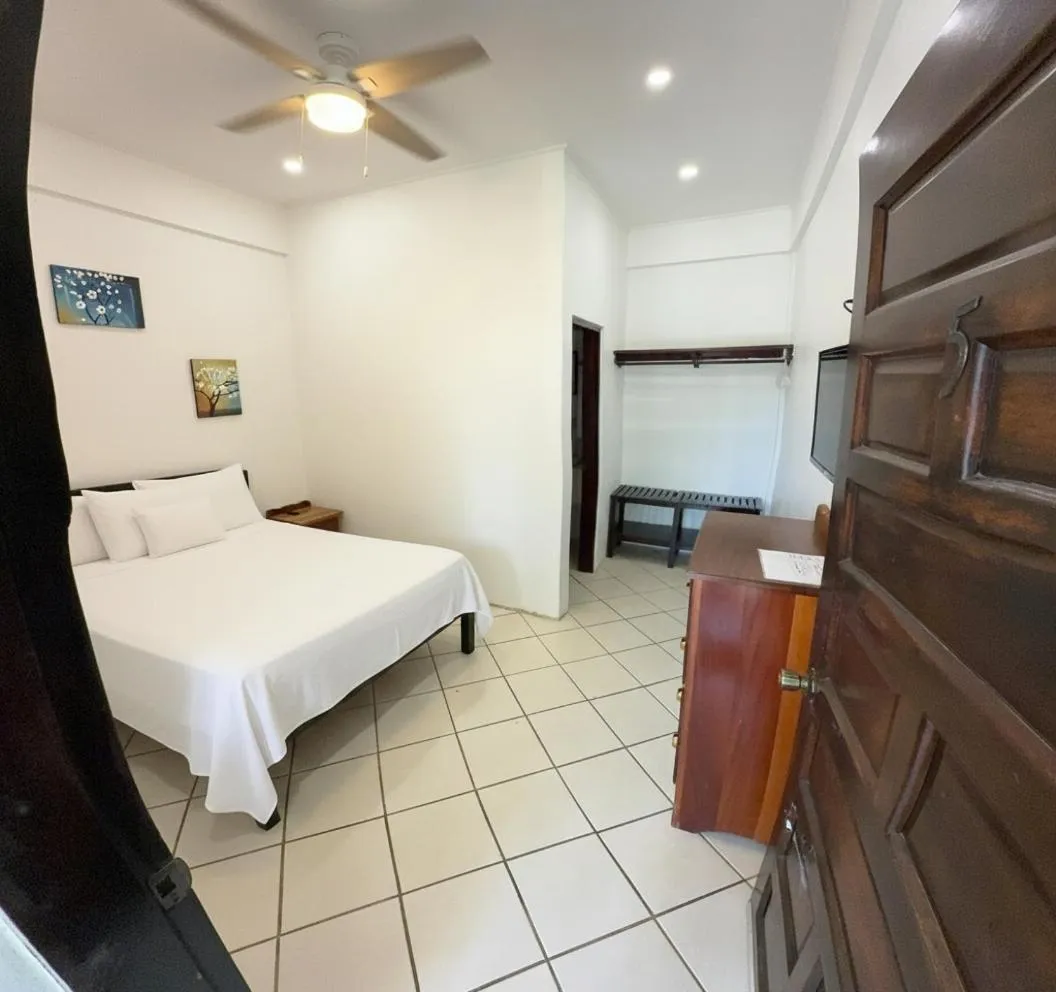 Bed in Serenade Hotel