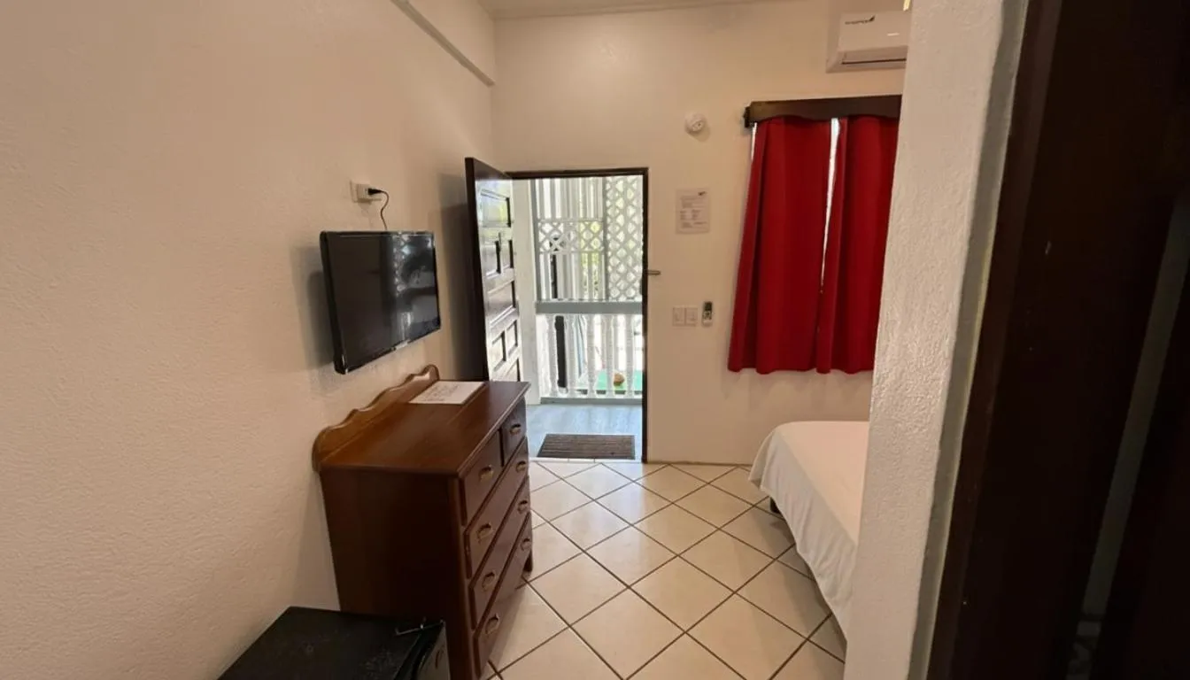 Bed in Serenade Hotel