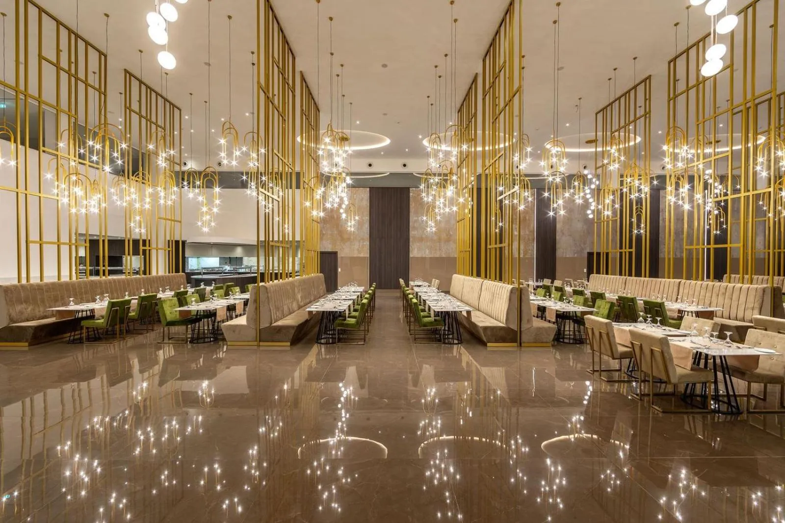 Restaurant/places to eat in Chrysomare Beach Hotel & Resort