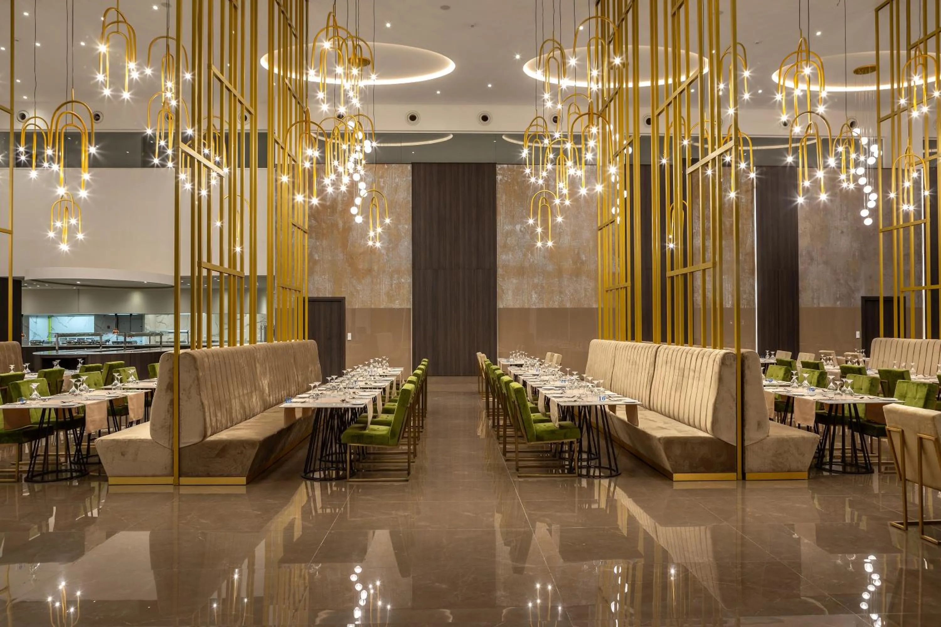 Restaurant/places to eat in Chrysomare Beach Hotel & Resort