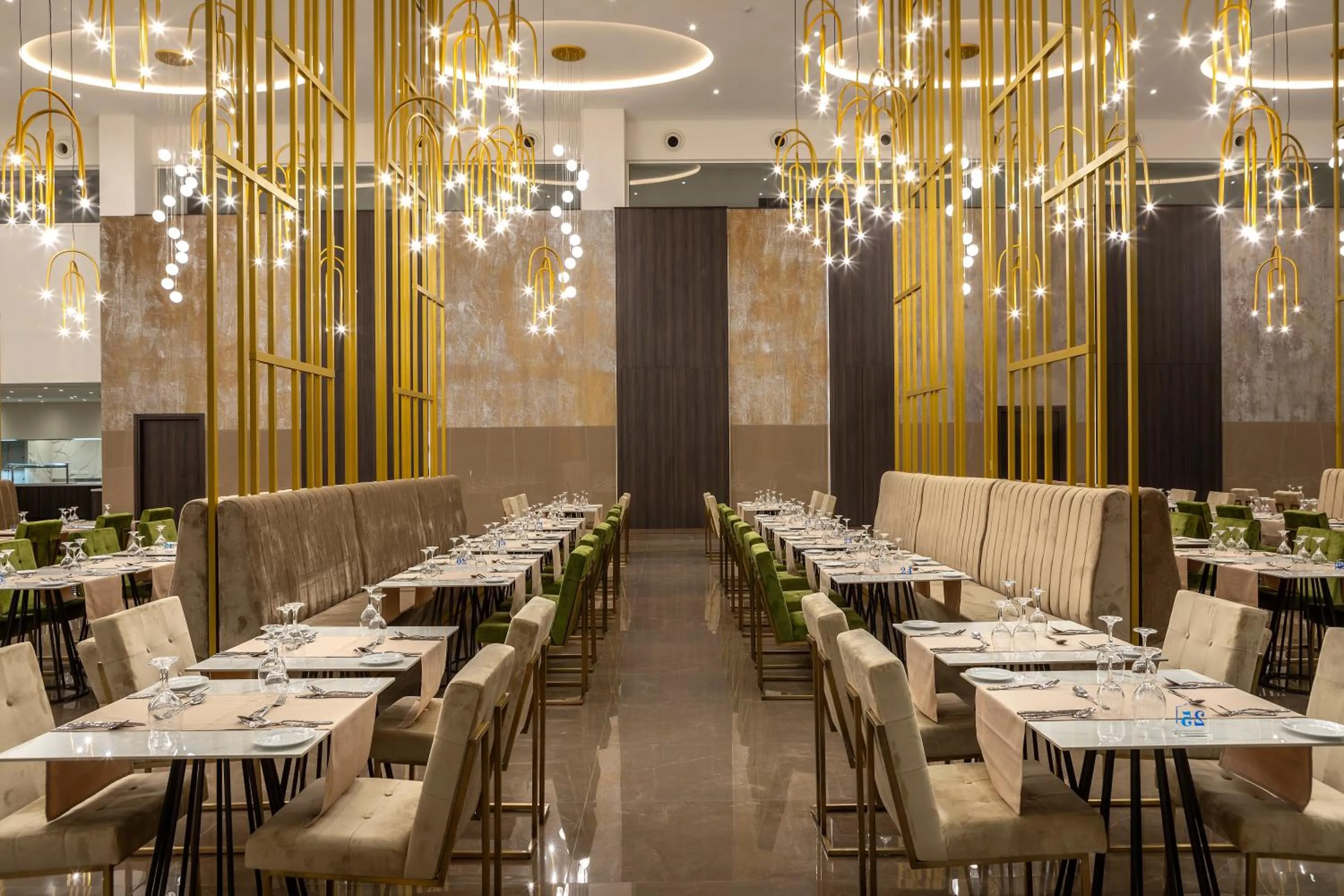 Restaurant/places to eat in Chrysomare Beach Hotel & Resort