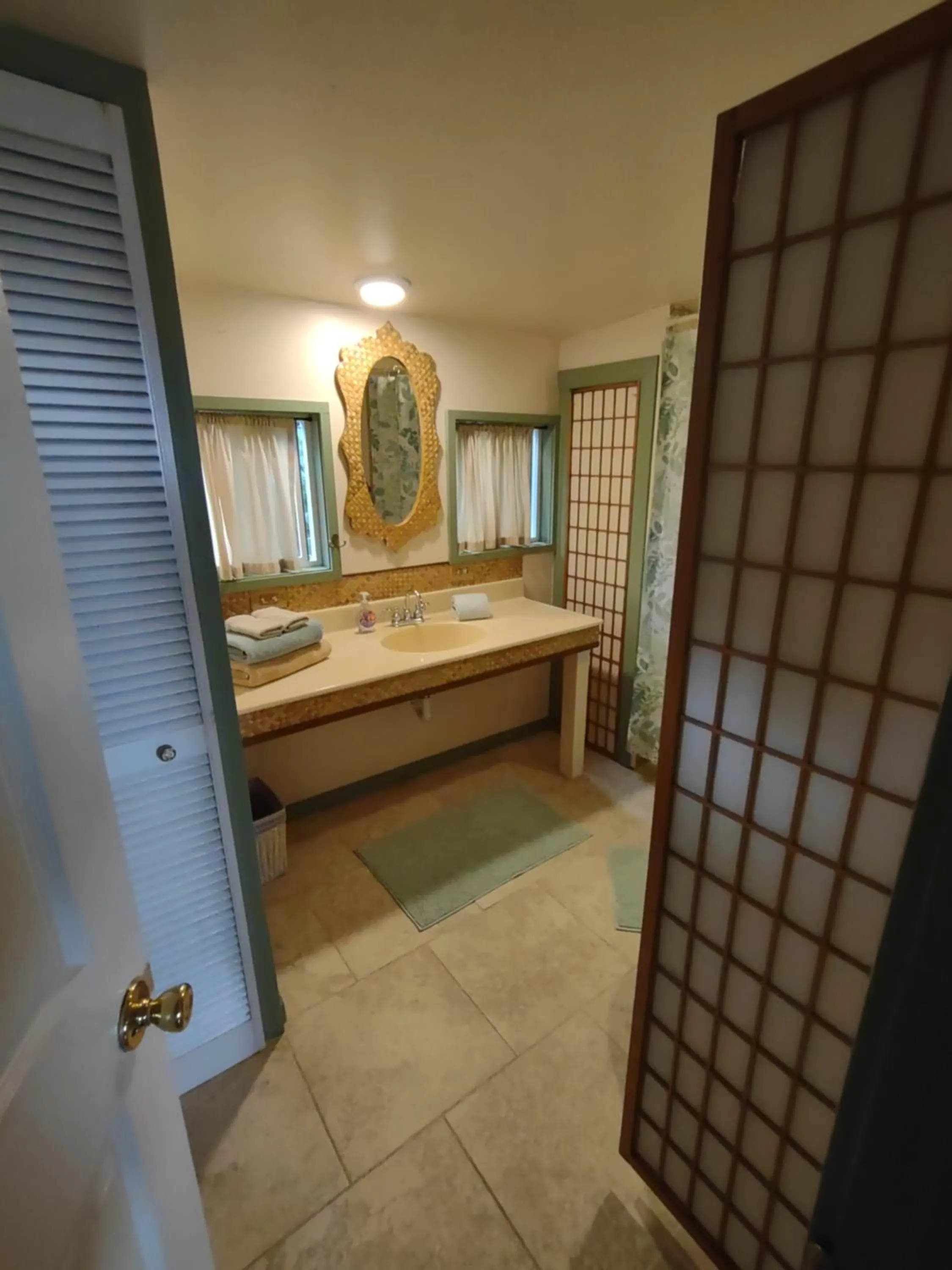 Banyan Tree Sanctuary Guest House