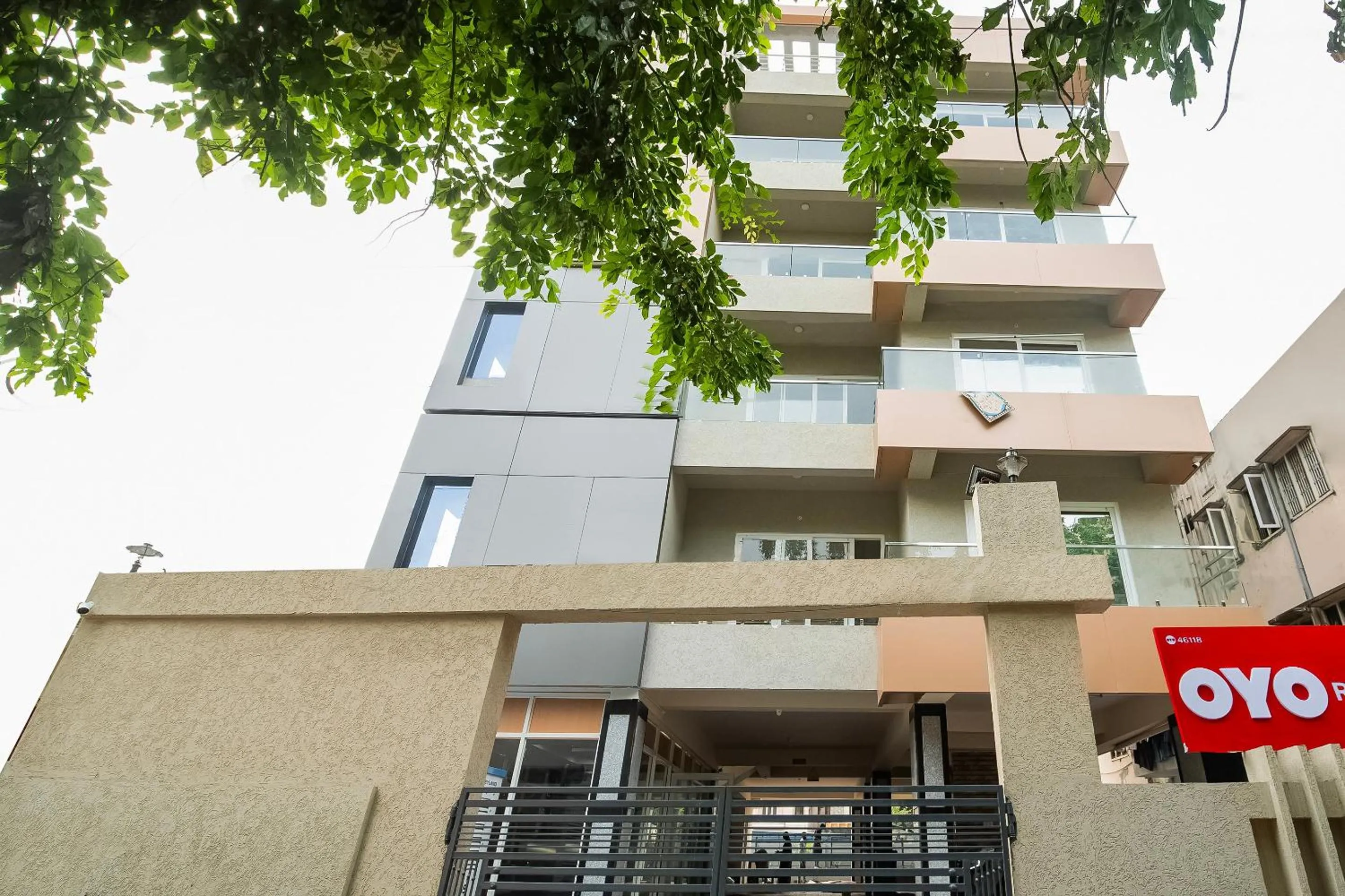 Facade/entrance in Super Capital O RR Towers by CJ