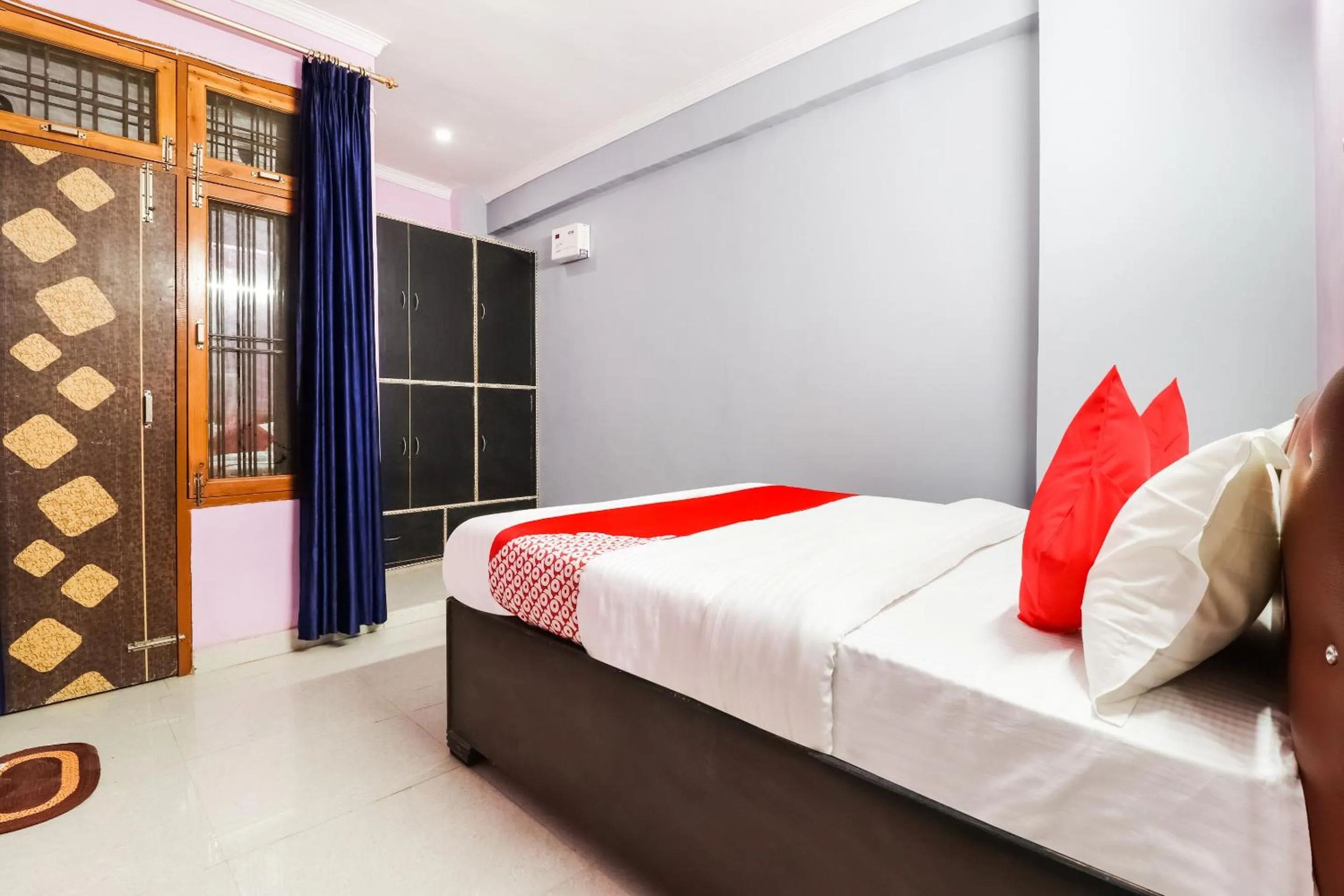 Bedroom, Bed in Hotel O by OYO Kalawati Palace