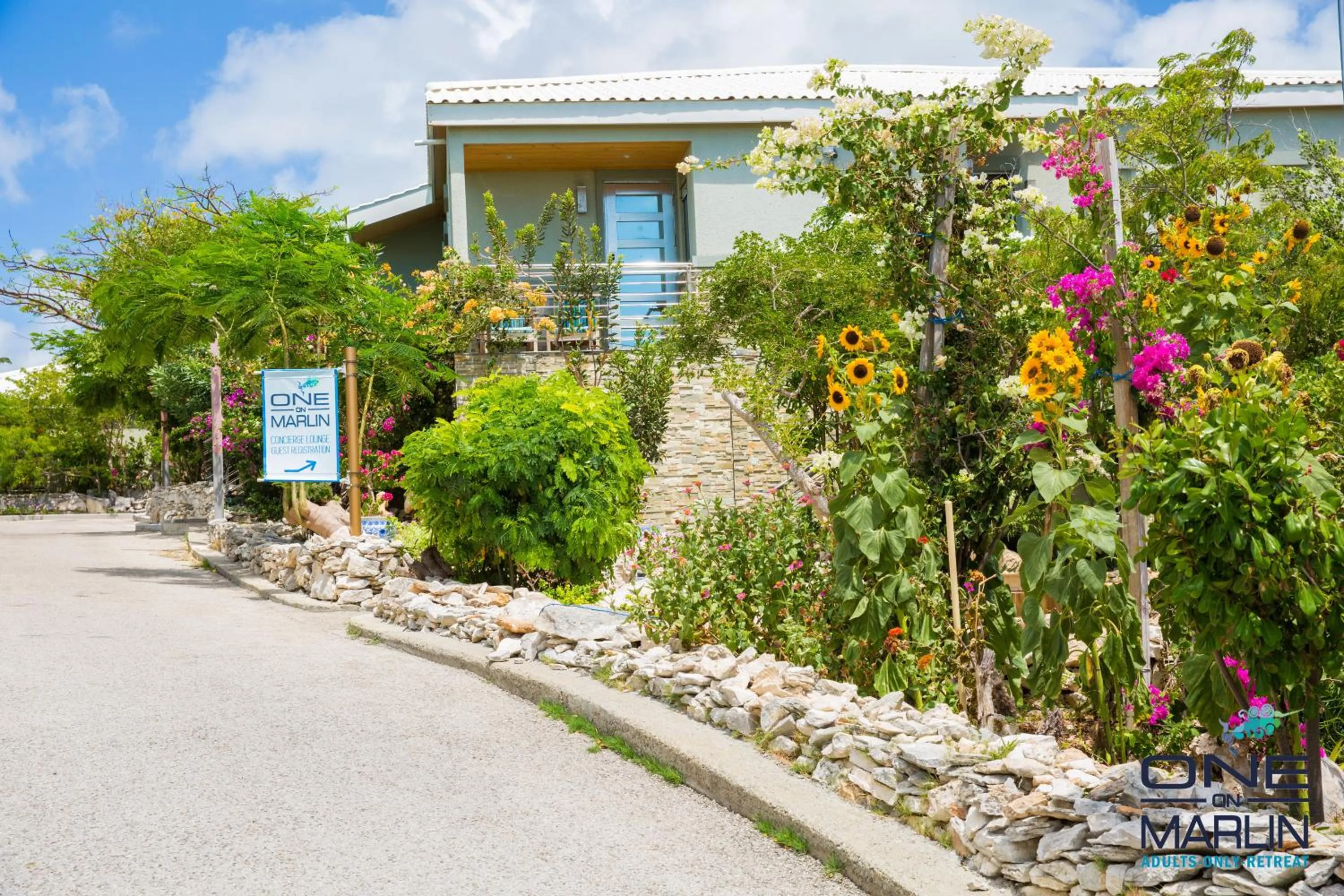 Facade/entrance in One ON Marlin Resort