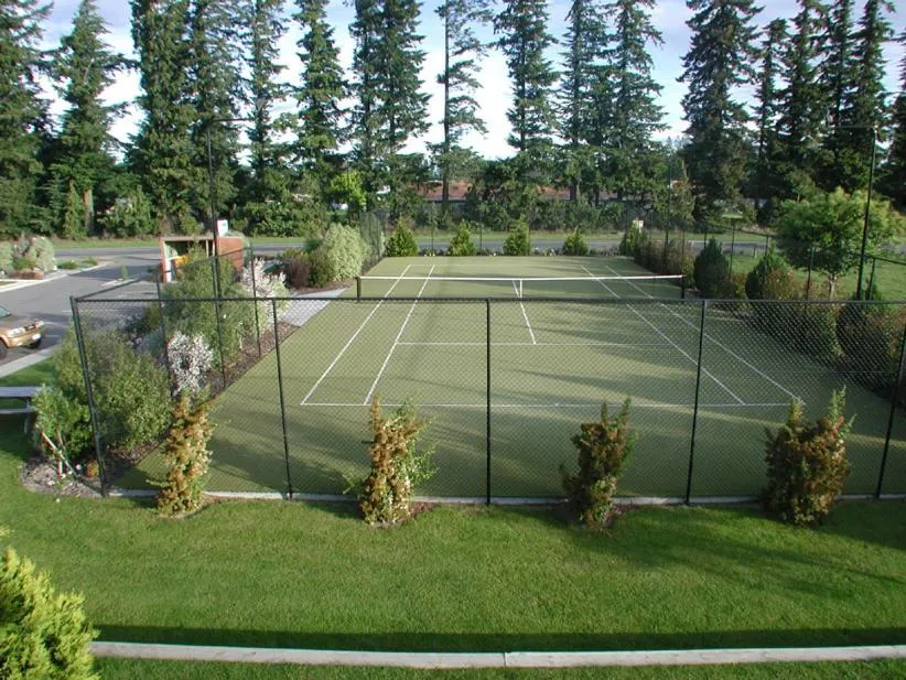 Tennis court in Brinkley Resort