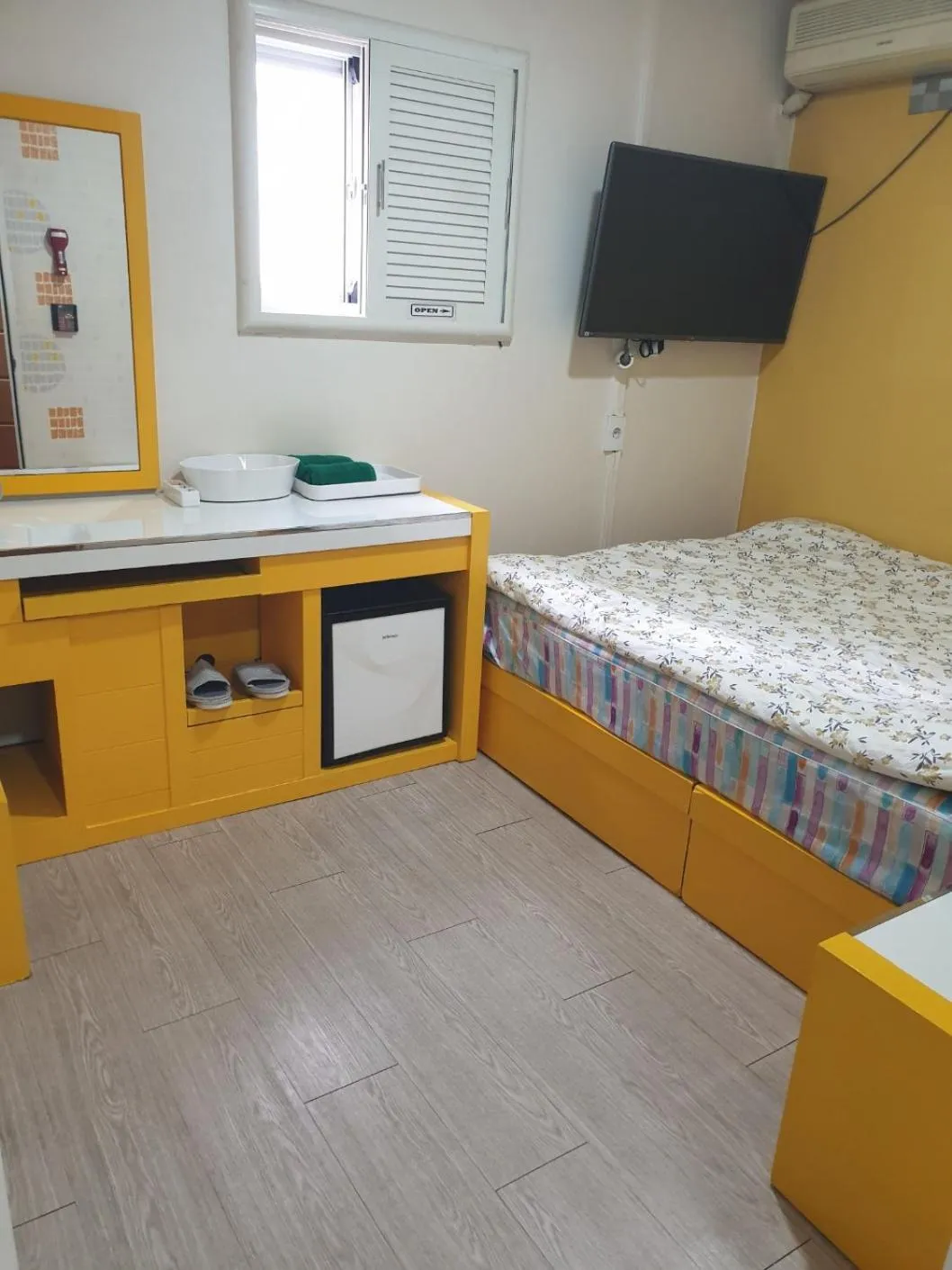 Bed in OPPA Hostel Sinchon-Hongdae