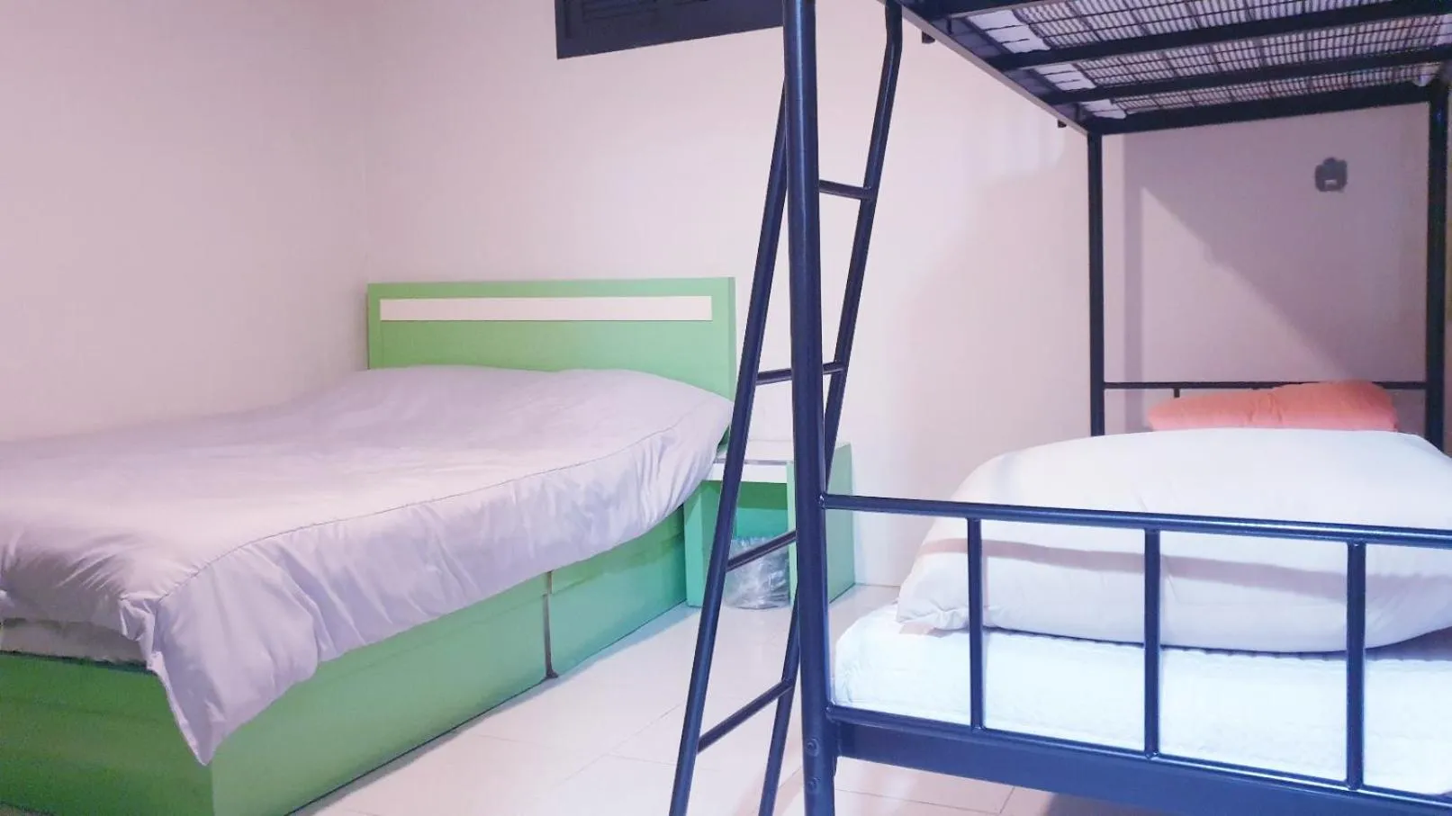 Bed in OPPA Hostel Sinchon-Hongdae