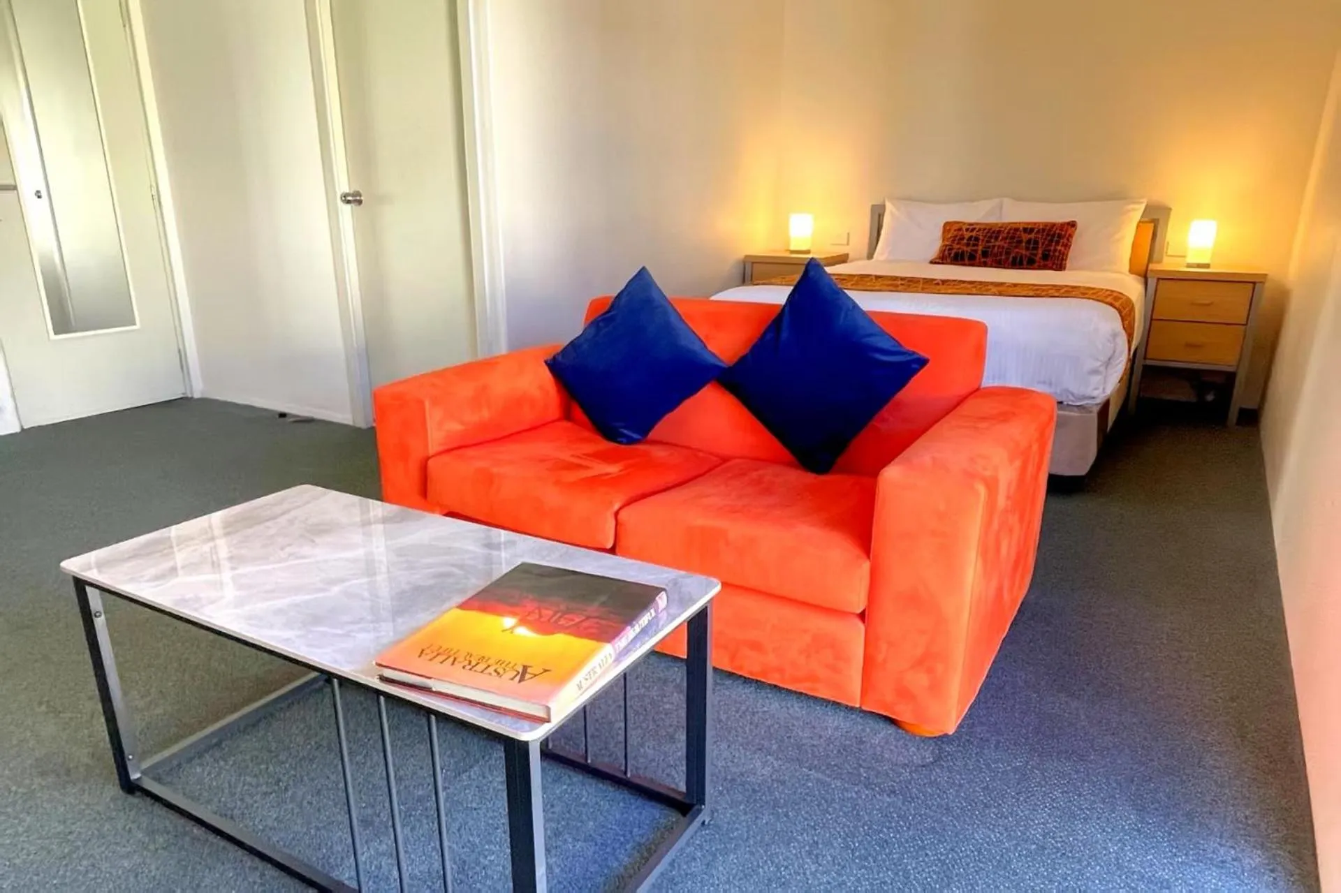 Bed in Mandarin Motel