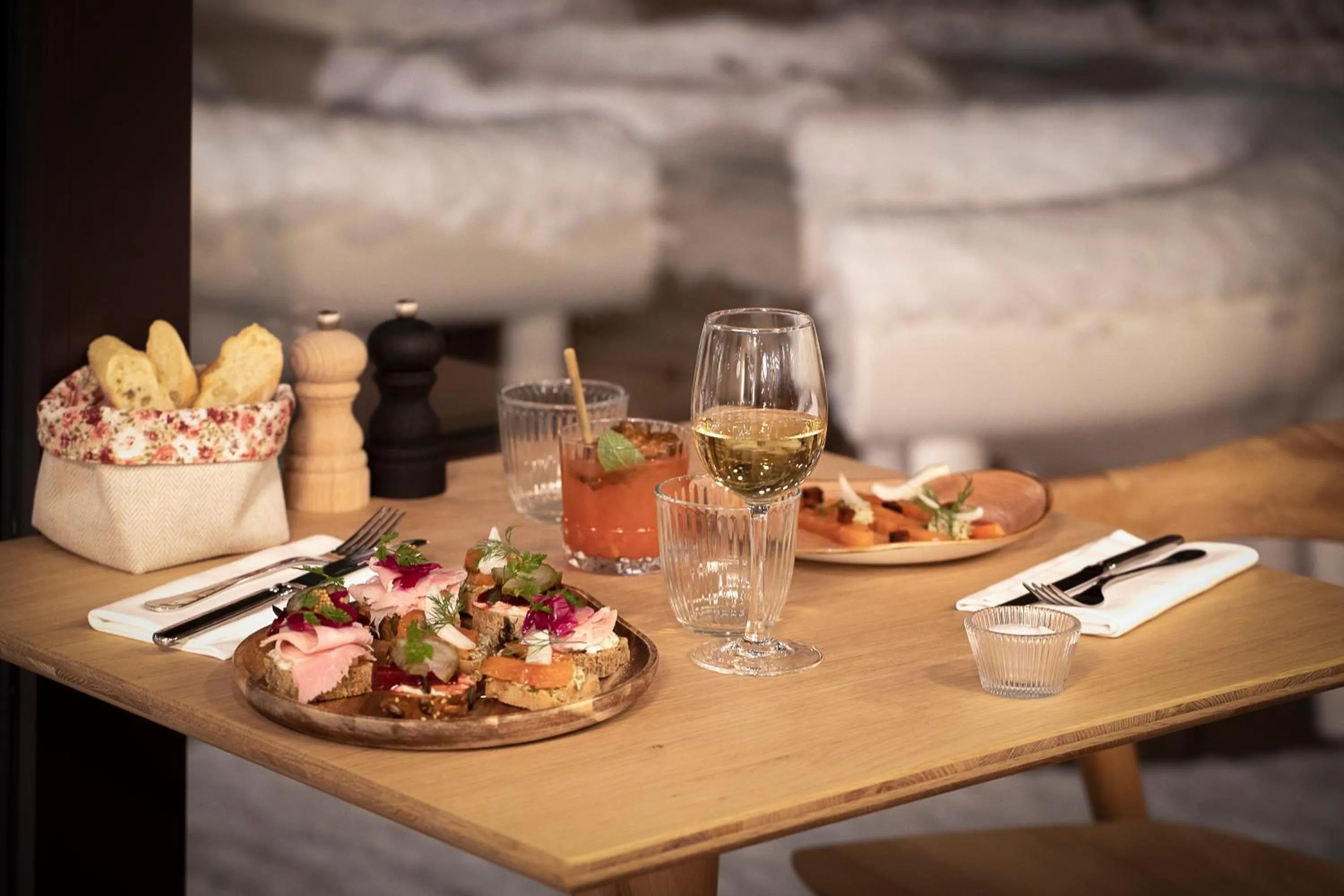 Restaurant/places to eat in Lykke Hôtel & Spa Chamonix - ex Mercure